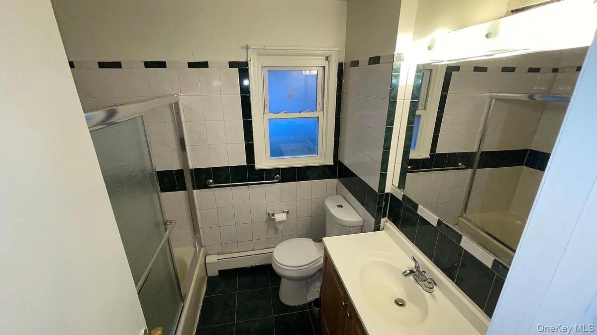 #12 photo, 16 Garfield Avenue, Valley Stream , NY 11580