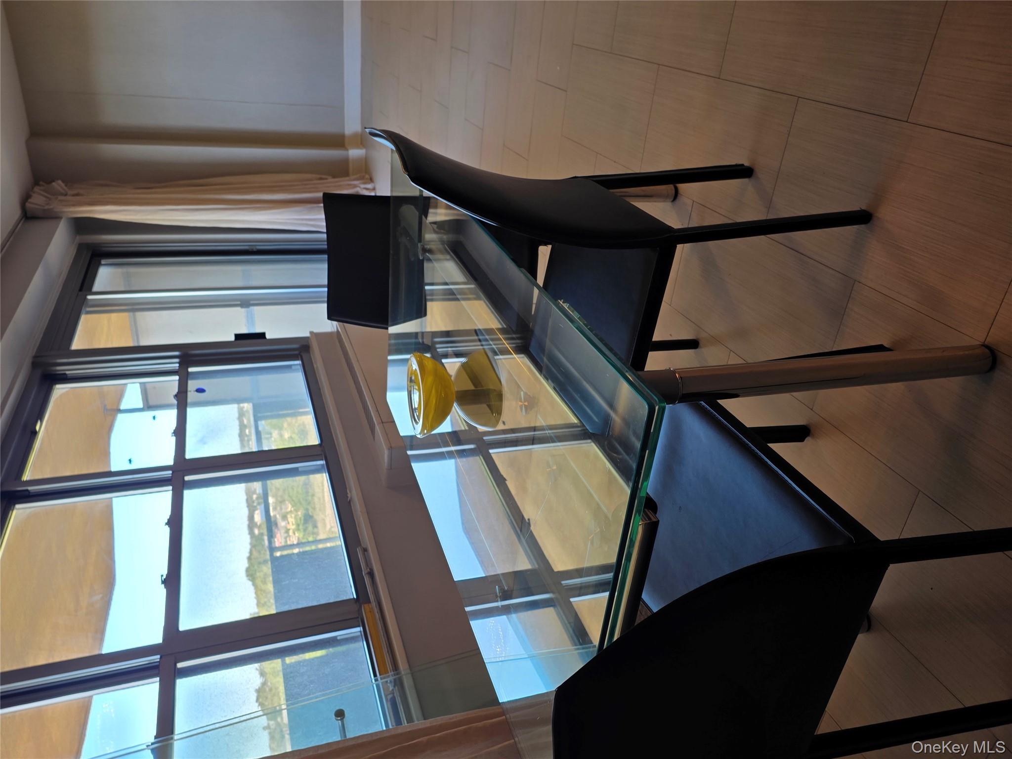 #5 photo, 18-05 215th Street, クイーンズ区 Bayside , NY 11360