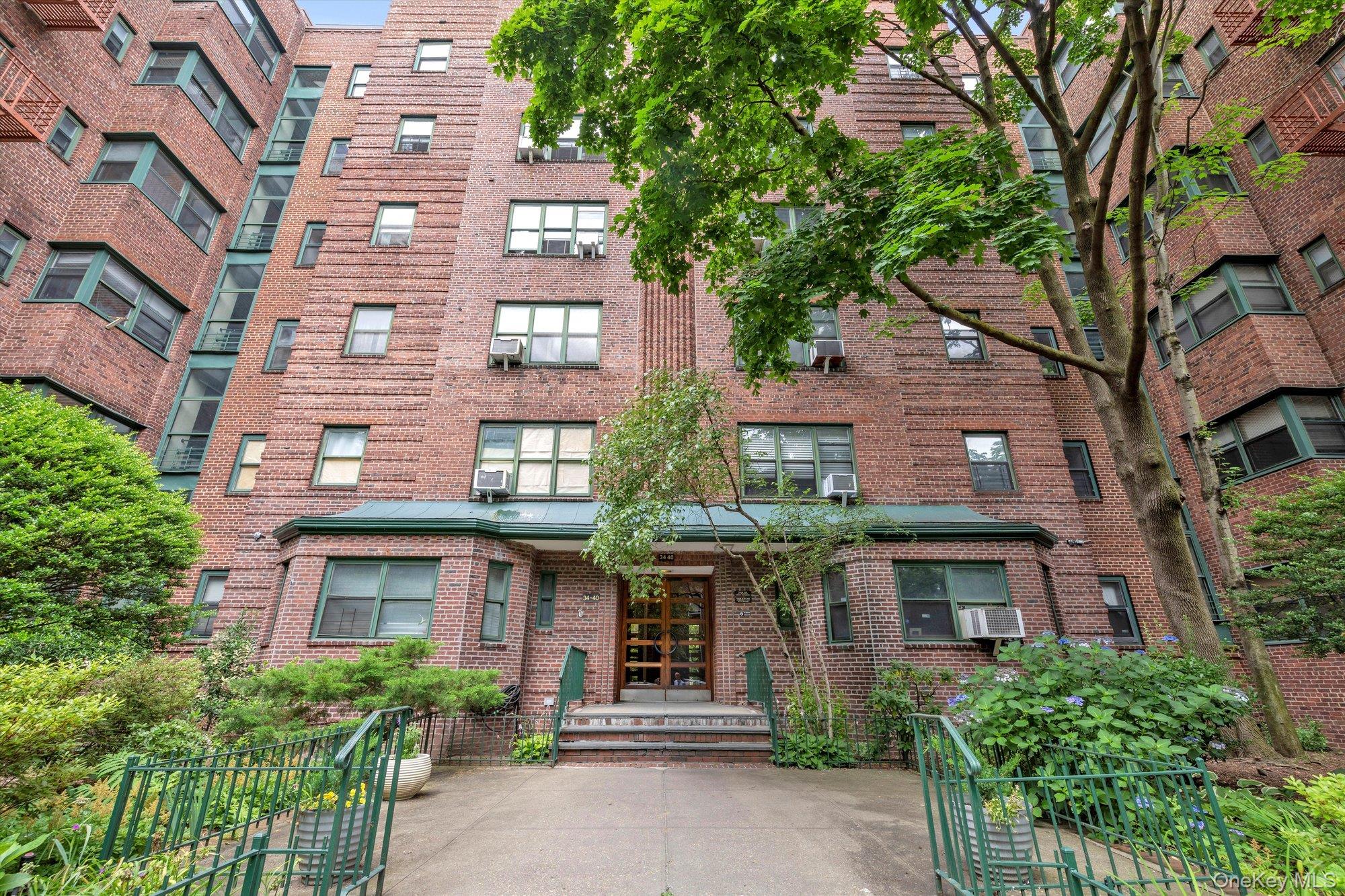 #1 photo, 34-40 79th Street, كوينز Jackson Heights , NY 11372
