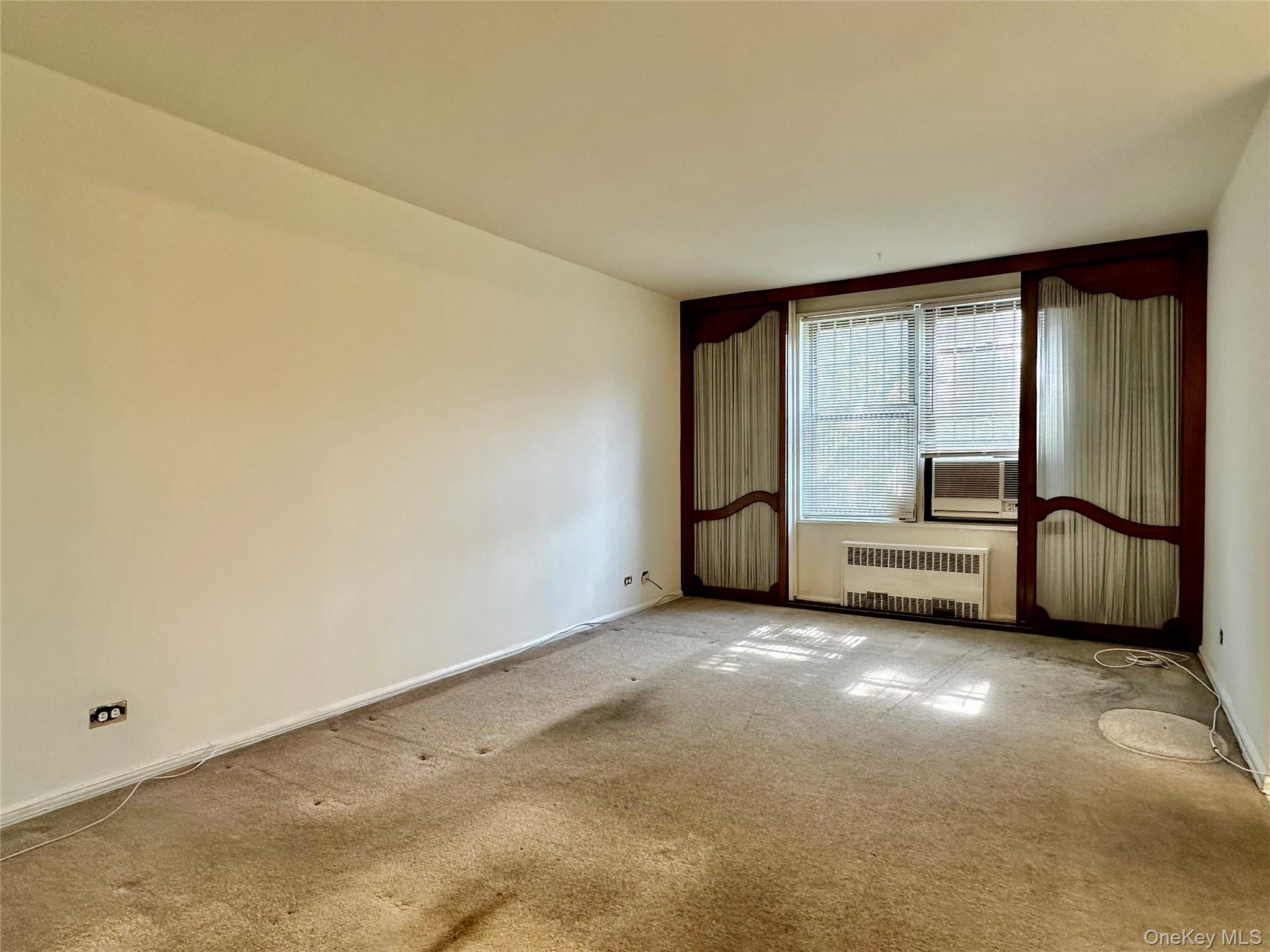 #3 photo, 83-77 Woodhaven Boulevard, クイーンズ区 Woodhaven , NY 11421