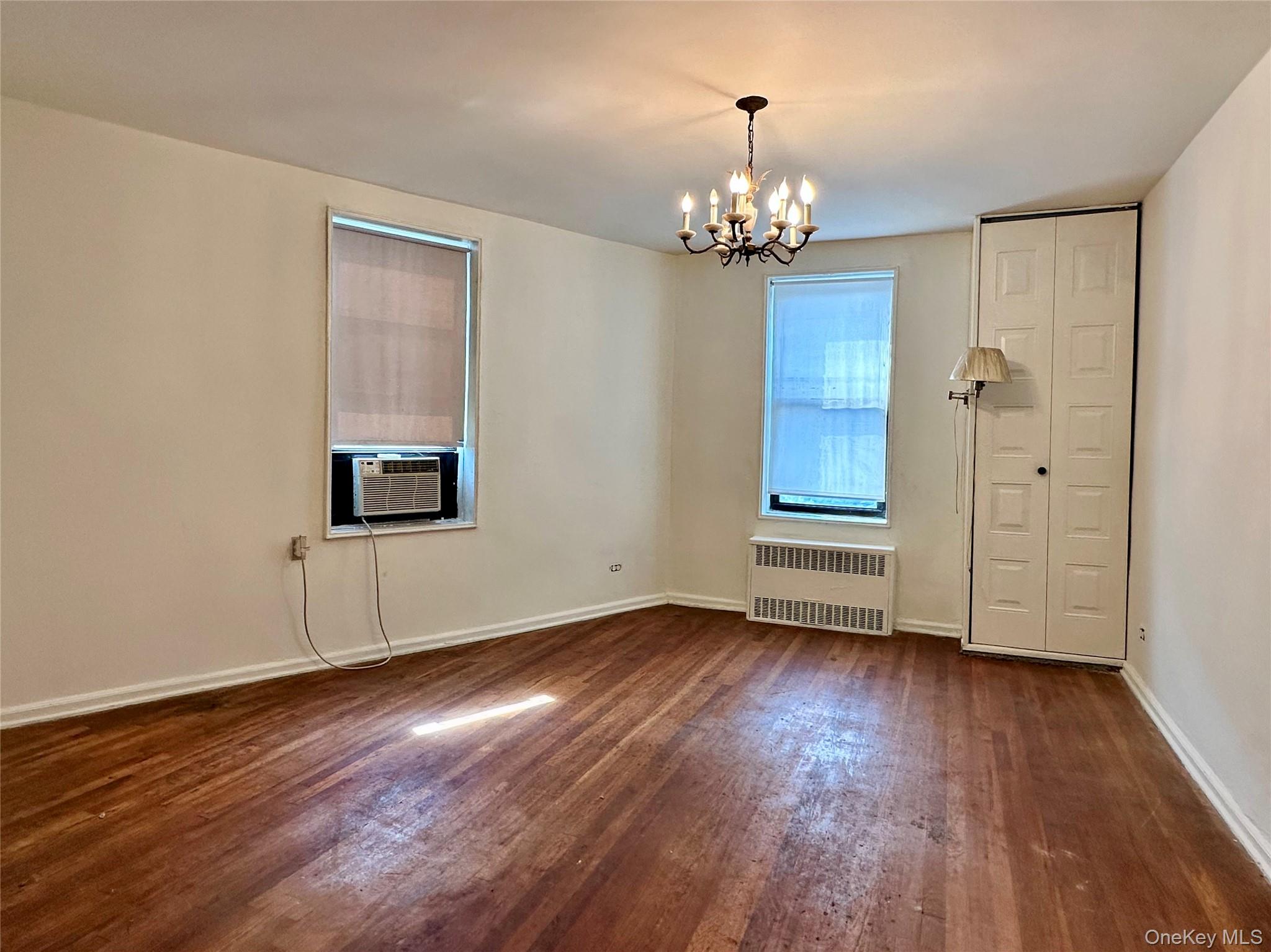 #9 photo, 83-77 Woodhaven Boulevard, クイーンズ区 Woodhaven , NY 11421