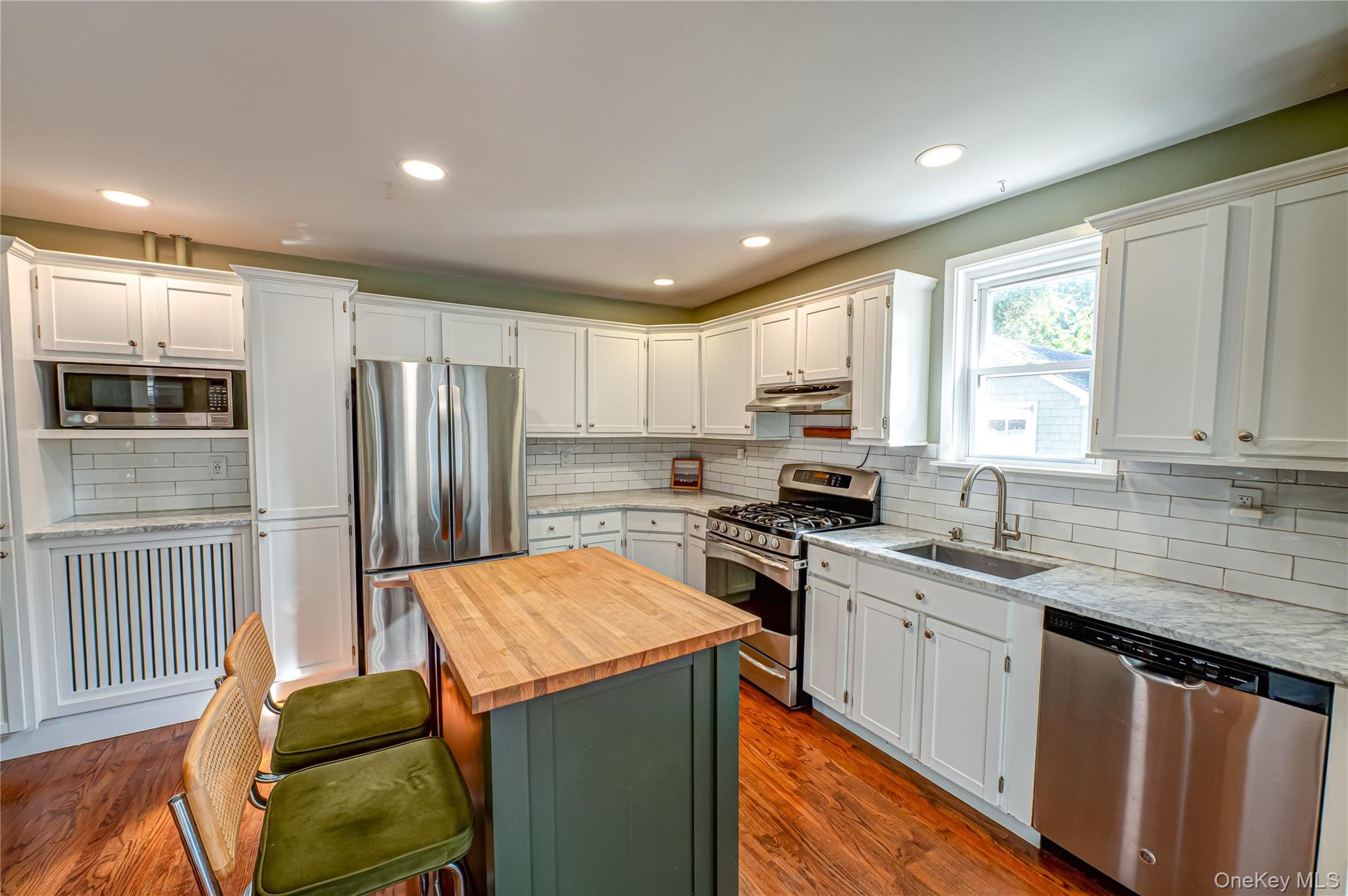 #13 photo, 19 William Avenue, 东长岛 东艾斯利普 East Islip , NY 11730