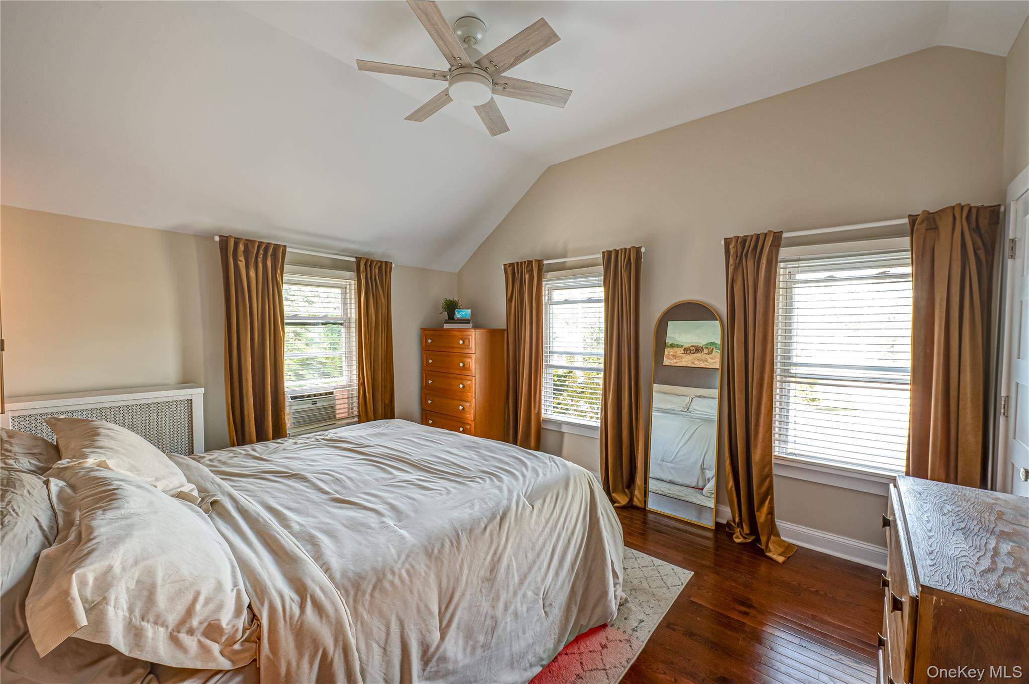 #18 photo, 19 William Avenue, 东长岛 东艾斯利普 East Islip , NY 11730