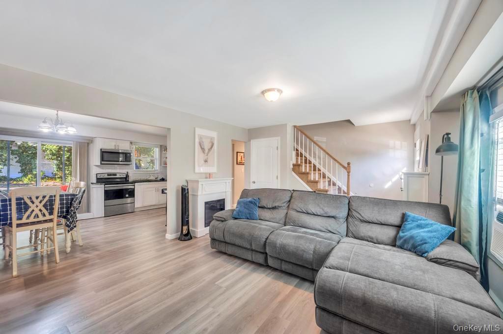 #11 photo, 382 Boyle Road, Selden , NY 11784