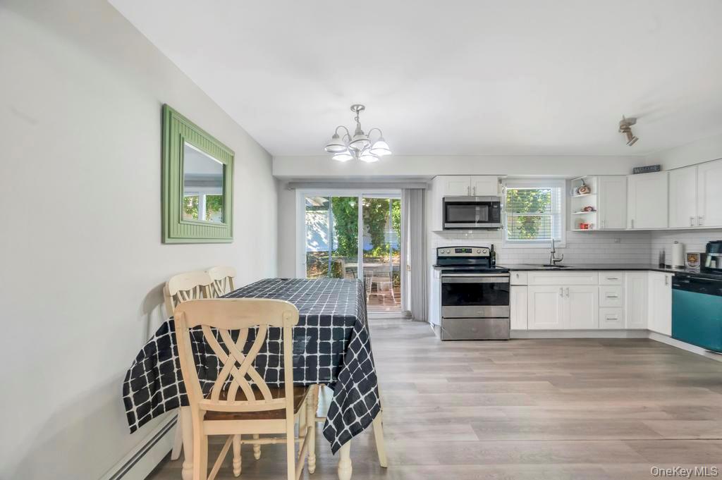 #14 photo, 382 Boyle Road, Selden , NY 11784