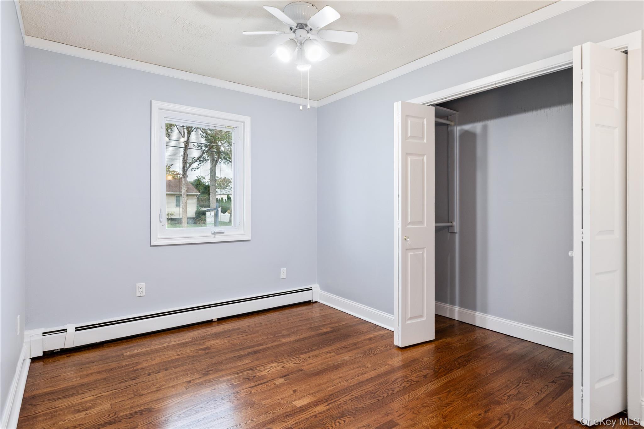 #13 photo, 348 Hauser Avenue, Holbrook , NY 11741