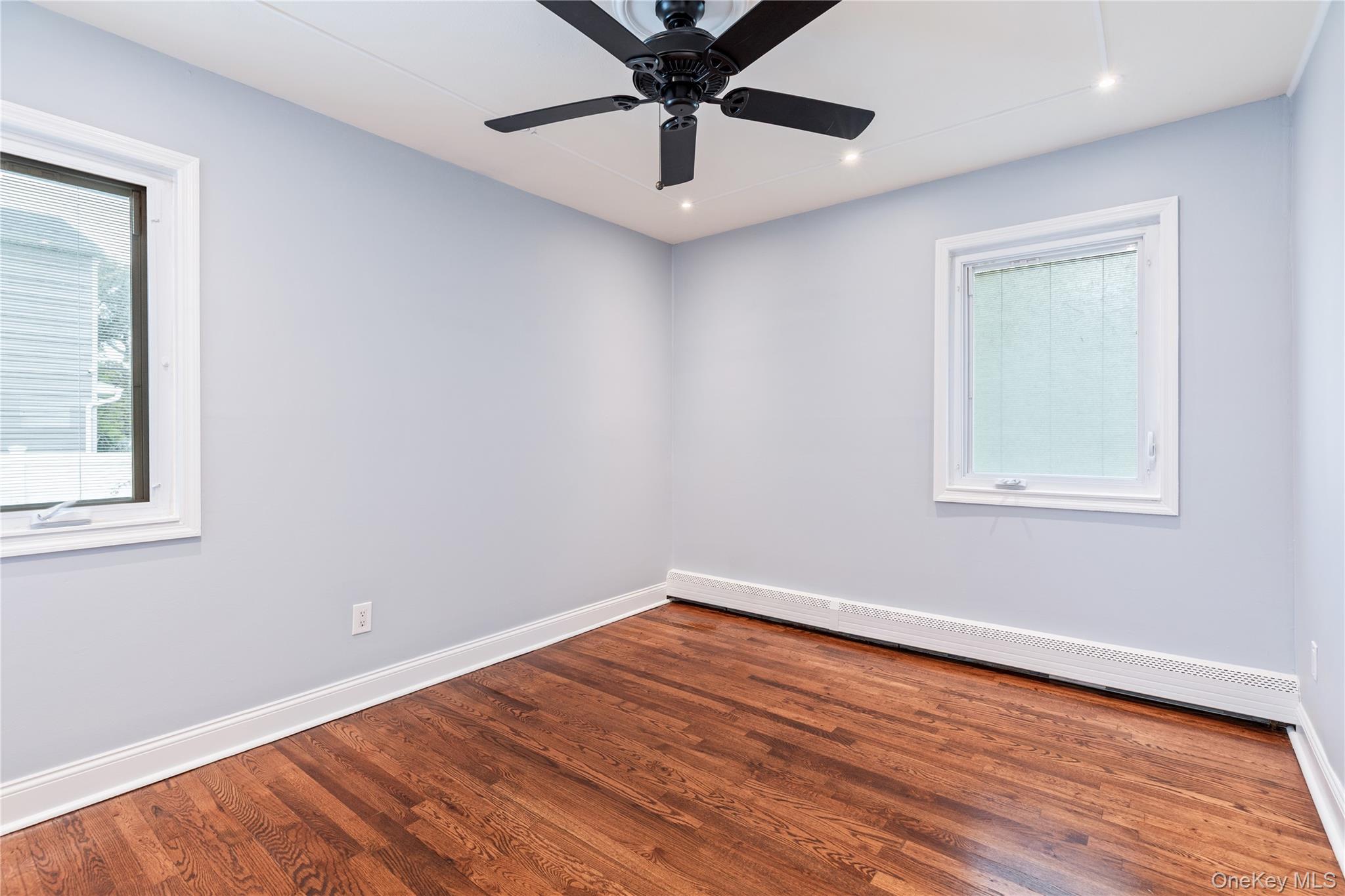 #14 photo, 348 Hauser Avenue, Holbrook , NY 11741