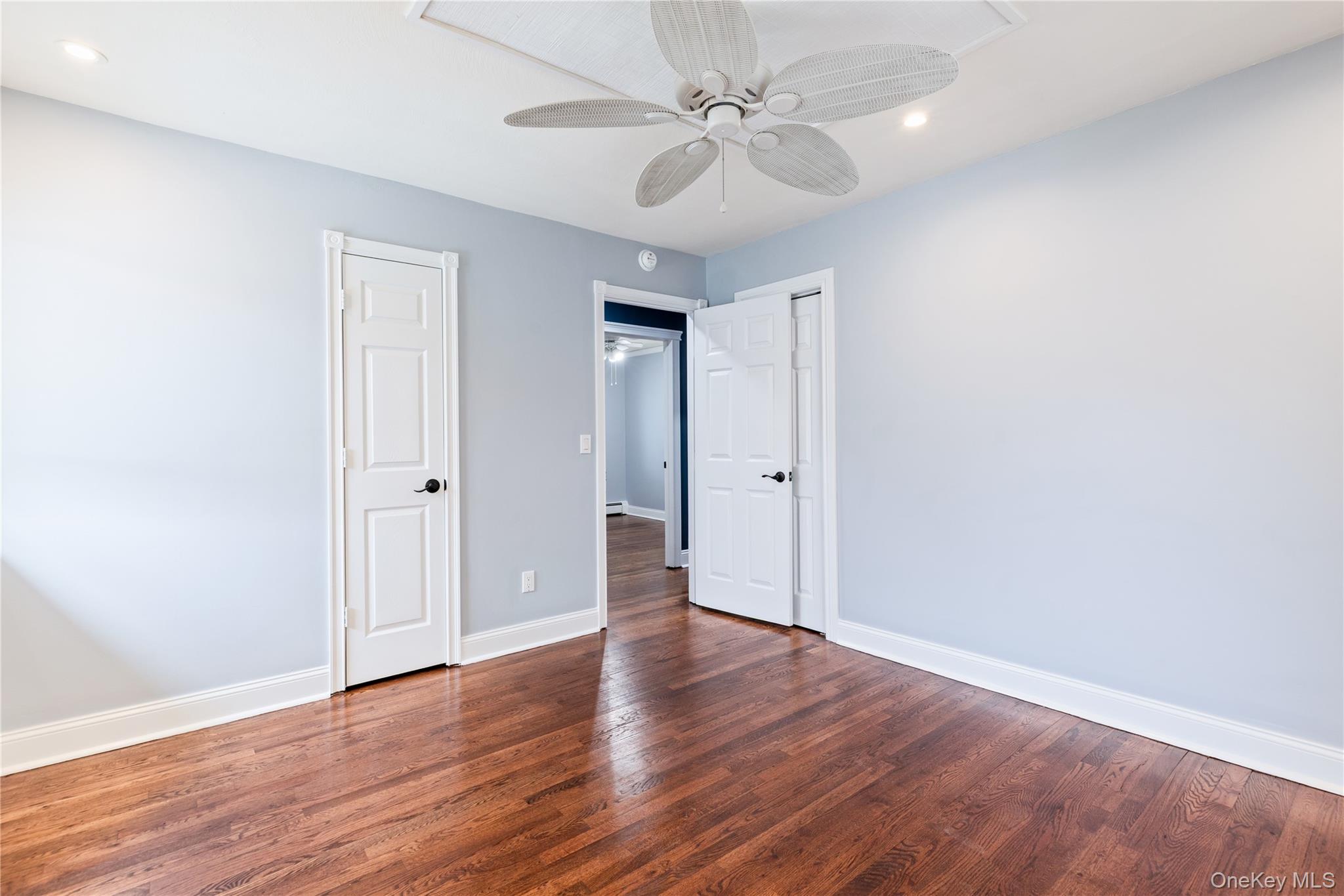 #16 photo, 348 Hauser Avenue, Holbrook , NY 11741