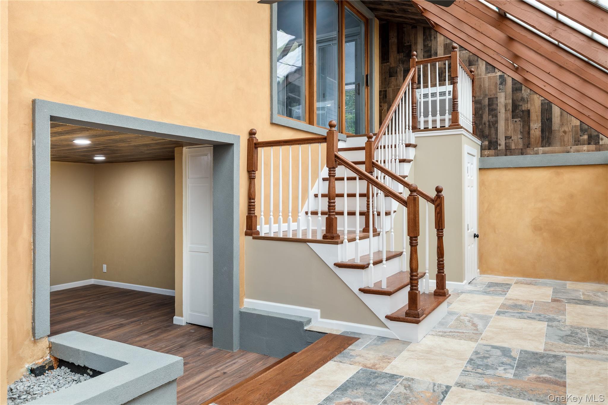 #19 photo, 348 Hauser Avenue, Holbrook , NY 11741