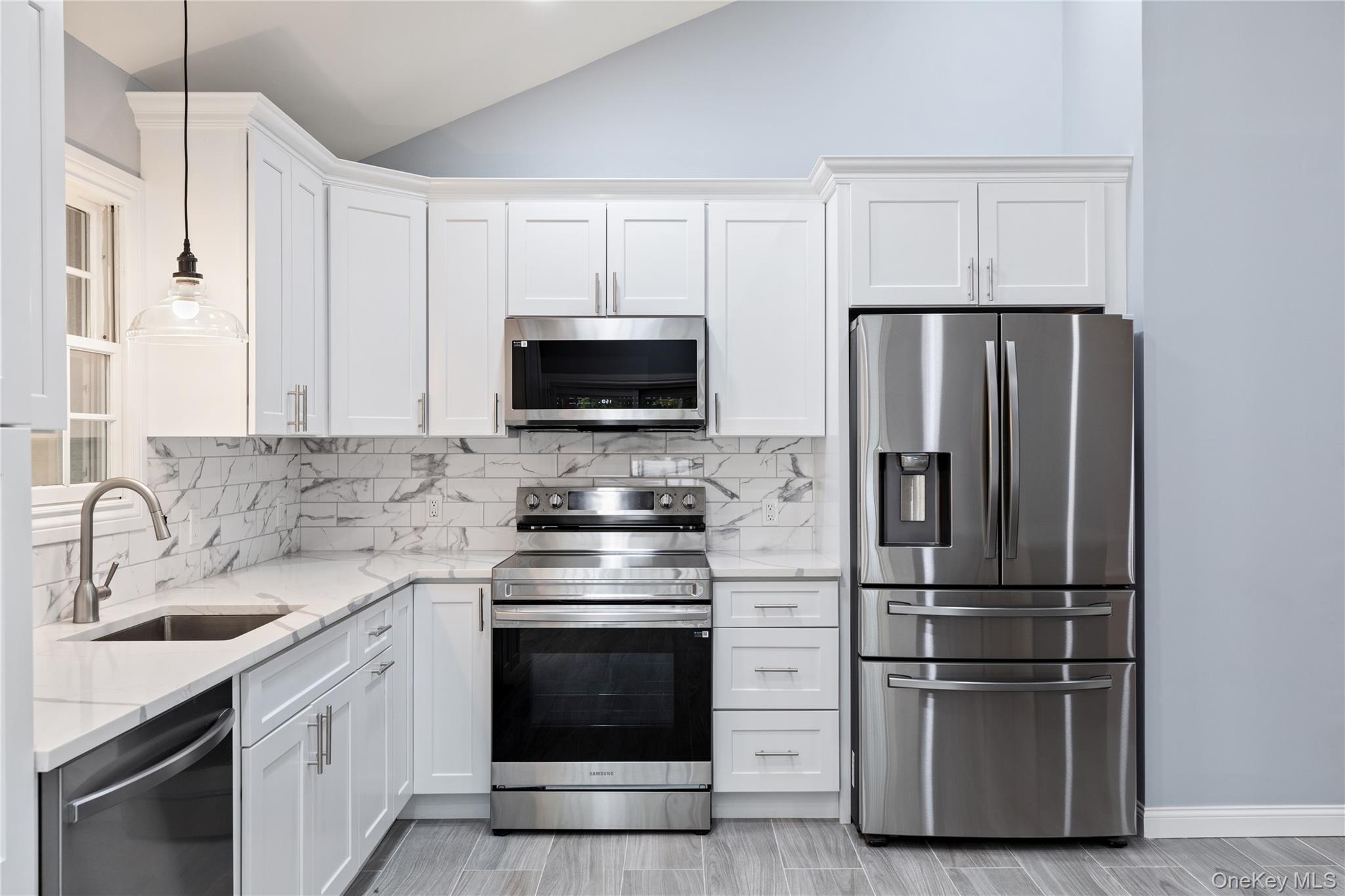 #6 photo, 348 Hauser Avenue, Holbrook , NY 11741