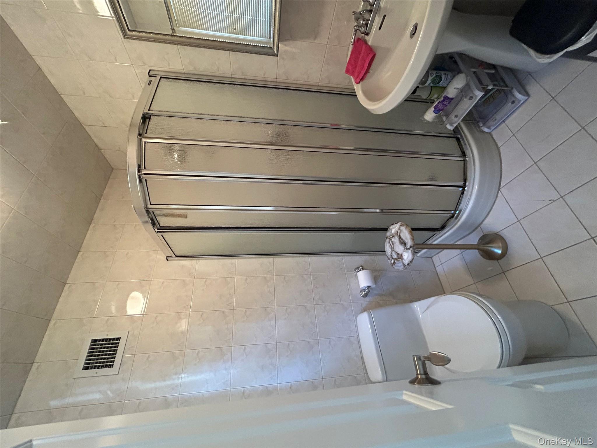 #16 photo, 15724 20th Road, Whitestone , NY 11357