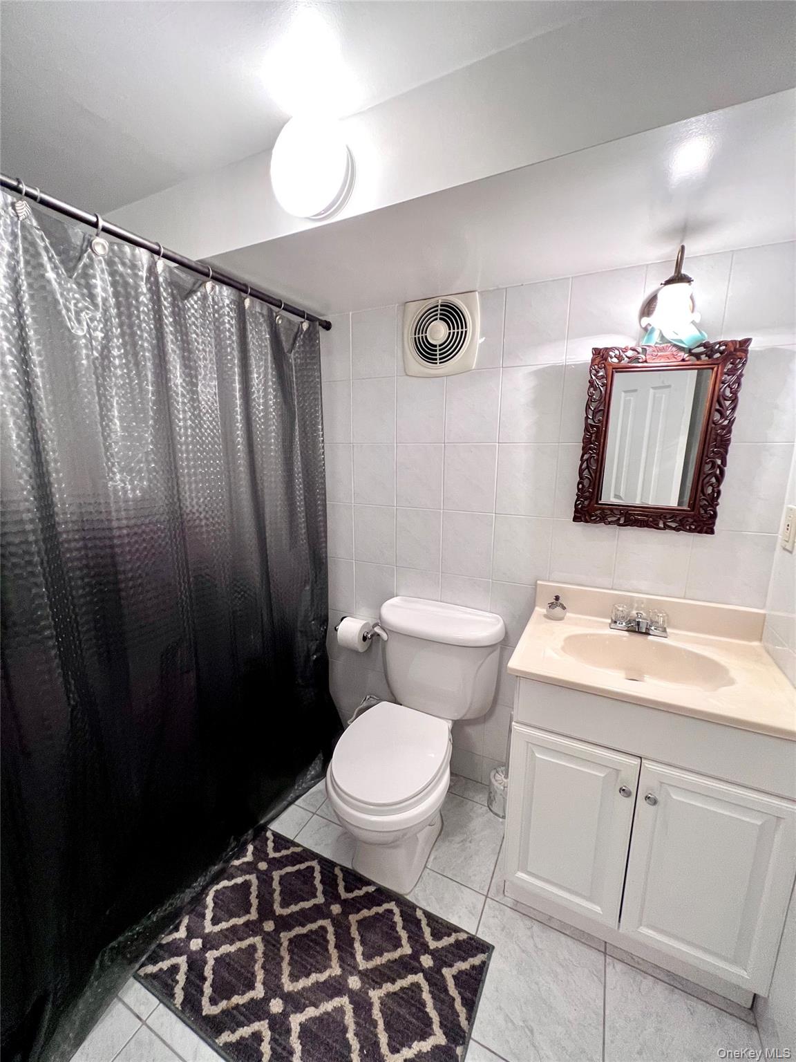 #20 photo, 15724 20th Road, Whitestone , NY 11357