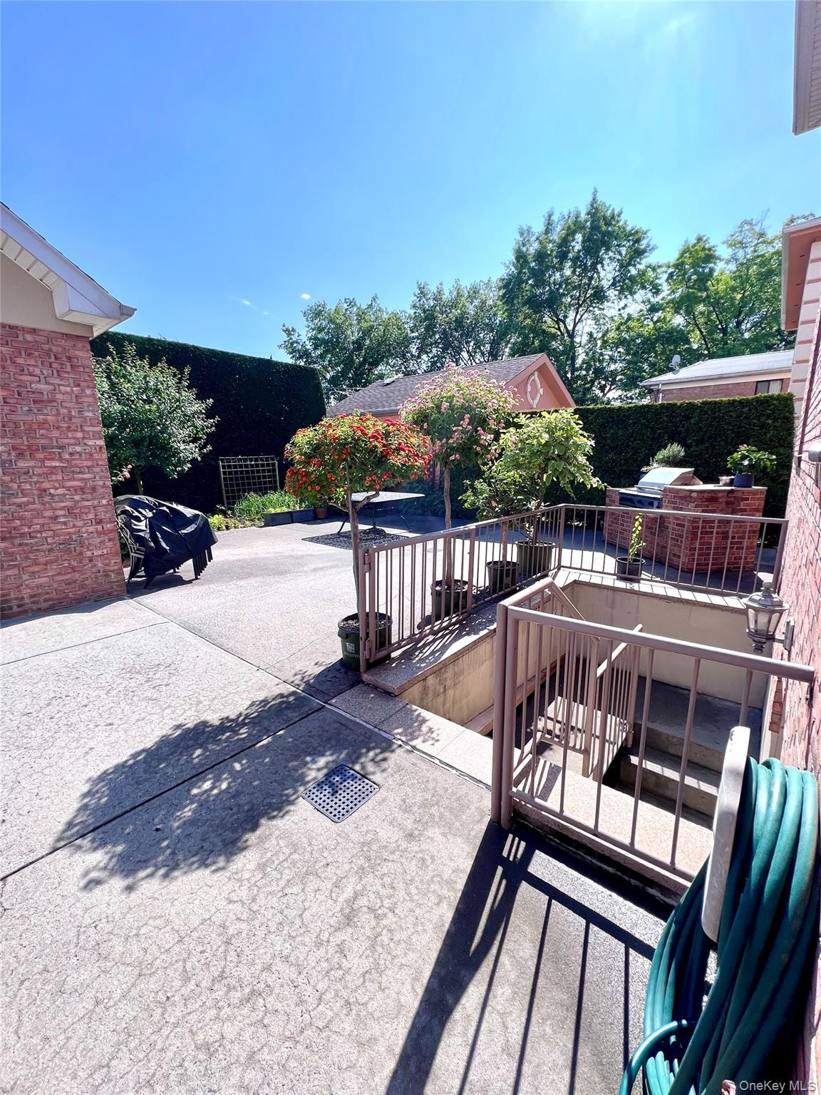 #5 photo, 15724 20th Road, Whitestone , NY 11357