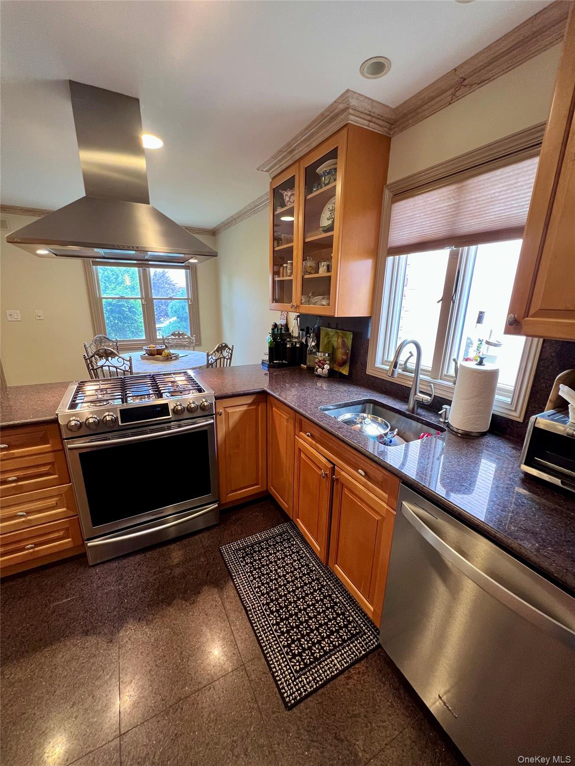 #6 photo, 15724 20th Road, Whitestone , NY 11357