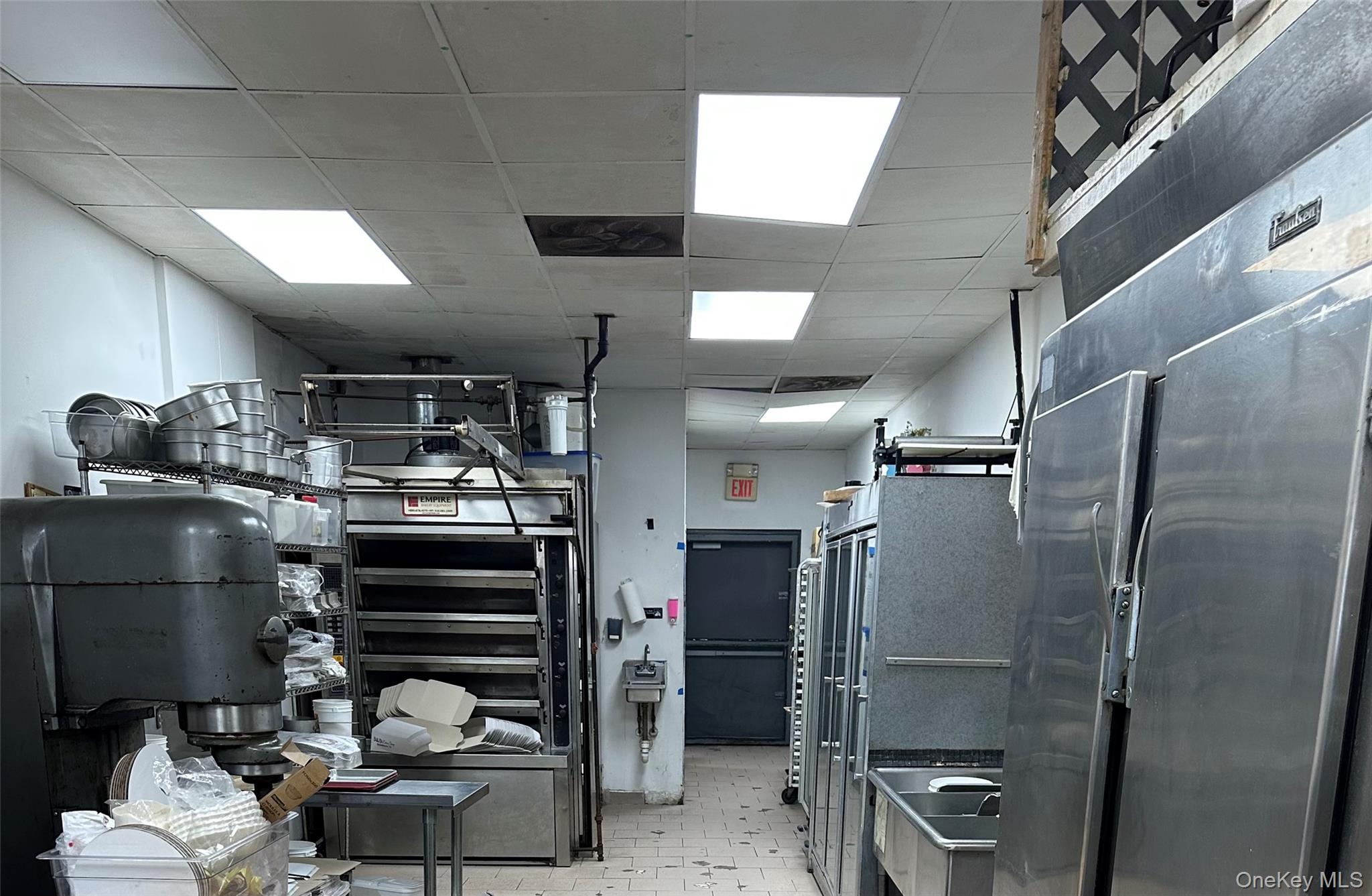 #10 photo, 946 Montauk, Copiague , NY 11726