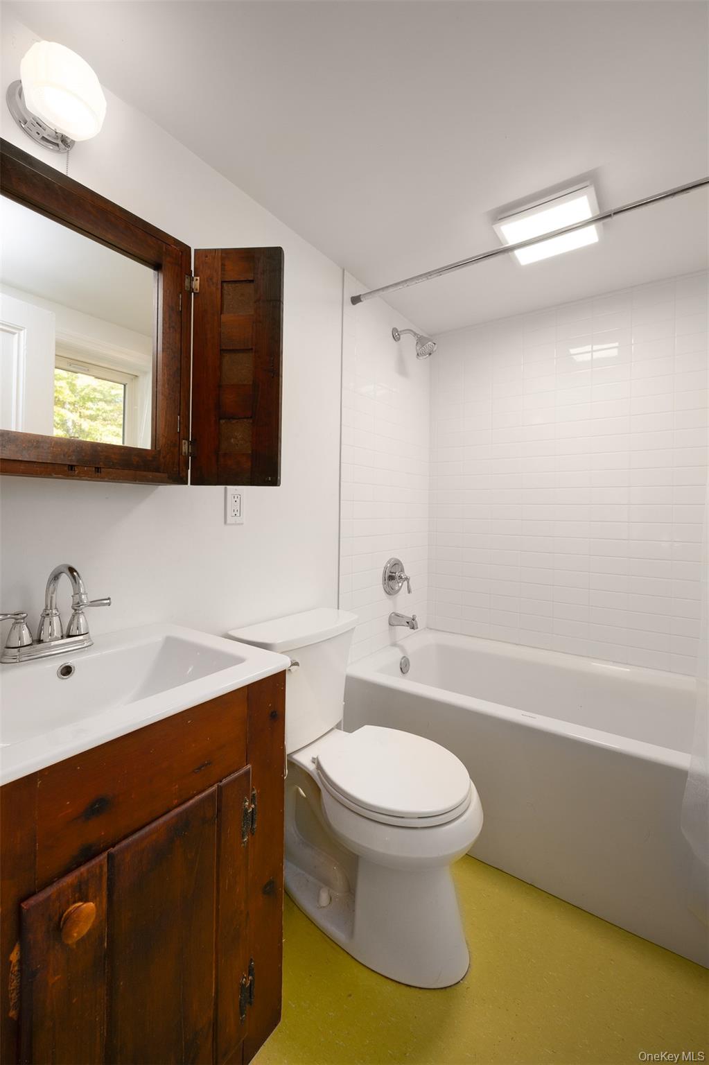 #18 photo, 98 Nista Road, Saugerties , NY 12477