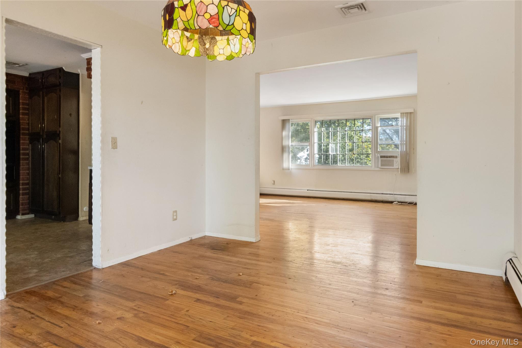 #9 photo, 5 Catalpa Court, Bardonia , NY 10954