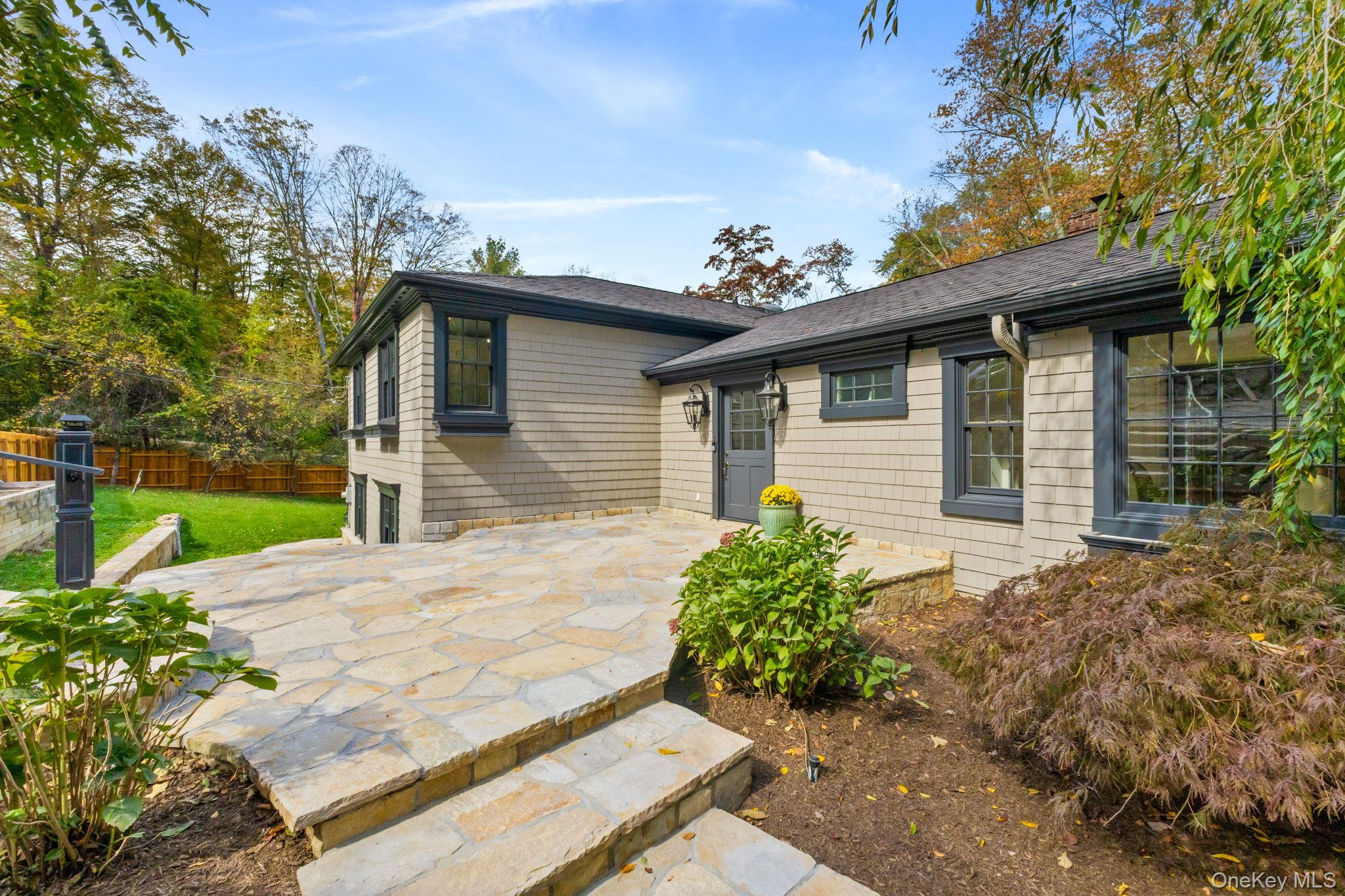 #2 photo, 675 Quaker Road, Chappaqua , NY 10514