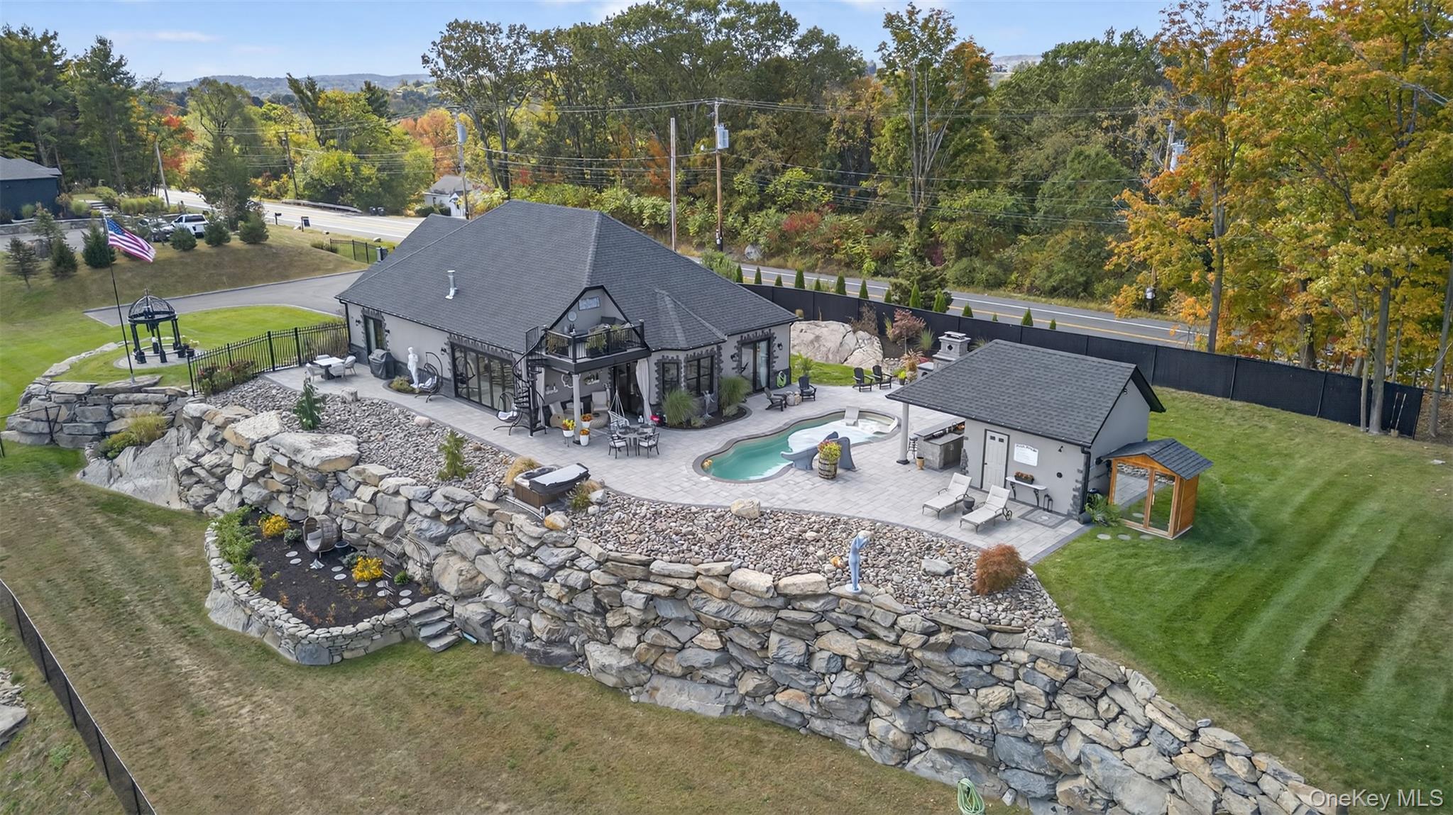 #4 photo, 1582 Route 9W, Marlboro , NY 12542