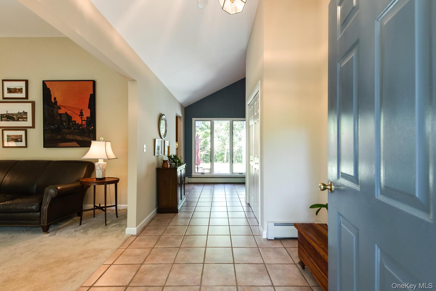 #3 photo, 10 Glen View Drive, Red Hook , NY 12571