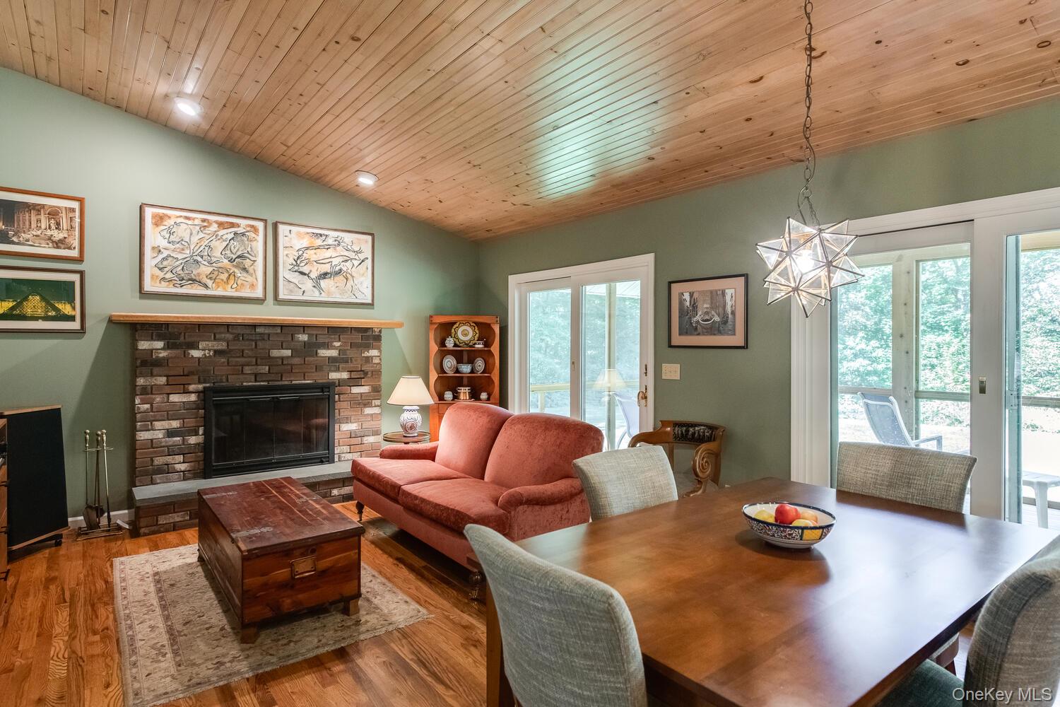 #9 photo, 10 Glen View Drive, Red Hook , NY 12571