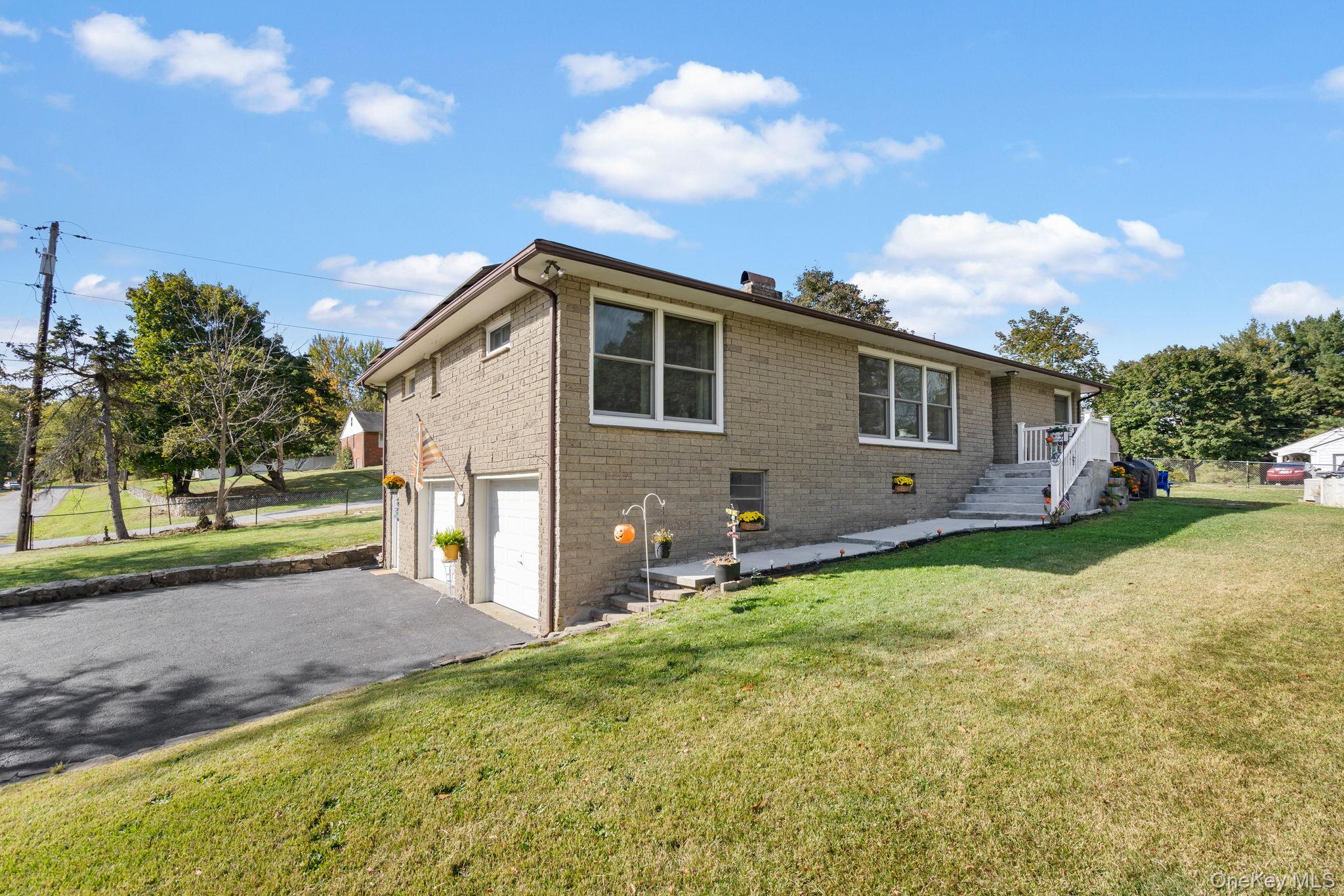 #1 photo, 34 Houtman Drive, Walden , NY 12586