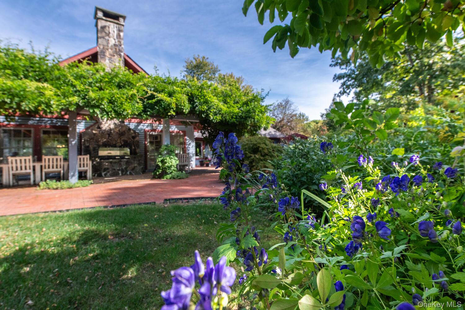 #8 photo, 926 Turkey Hill Road, Red Hook , NY 12571