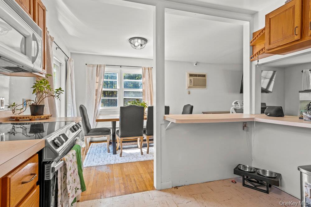 #8 photo, 23 Lakeview Drive, Holmes , NY 12531