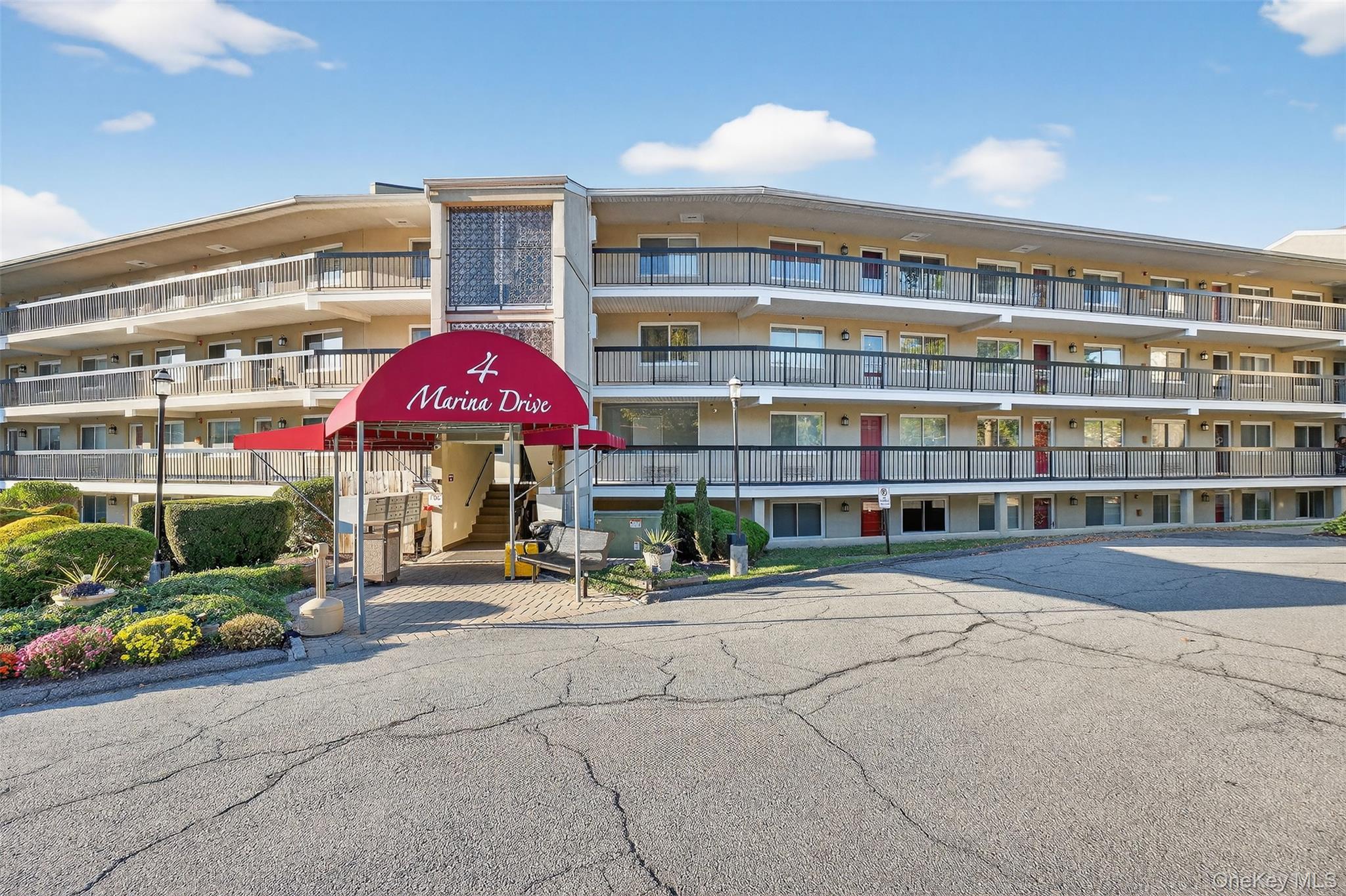 #1 photo, 4 Marina Drive, 纽约州 Mahopac , NY 10541