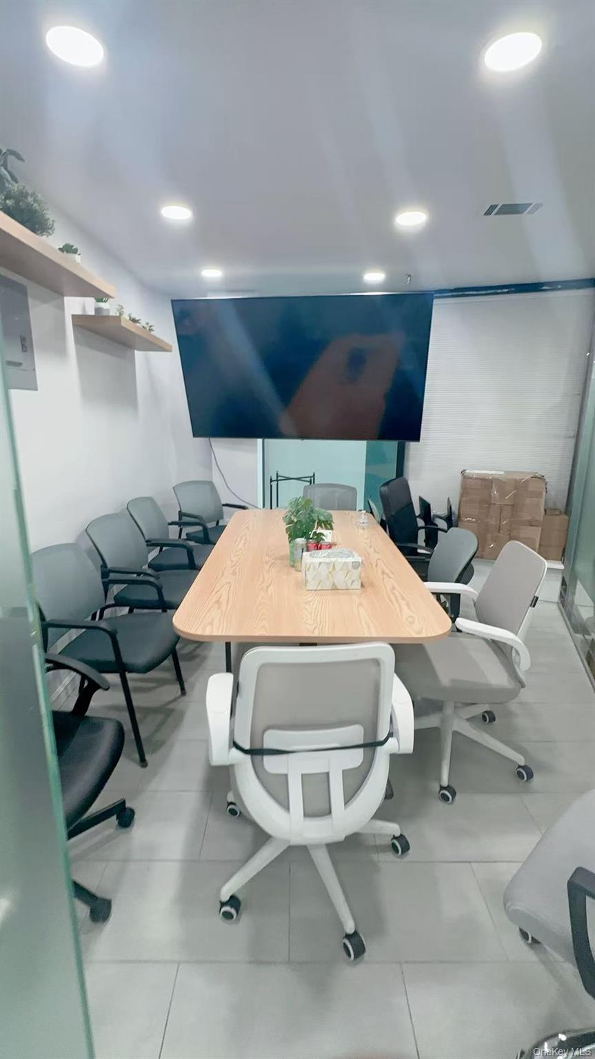 #4 photo, 136-40 39th Avenue, クイーンズ区 Flushing , NY 11354