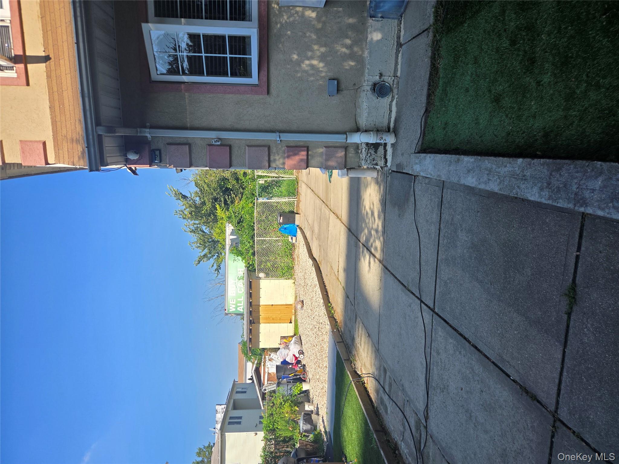 #2 photo, 14217 135th Avenue, クイーンズ区 South Ozone Park , NY 11436