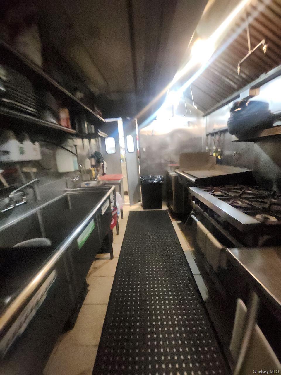 #20 photo, 182 W Burnside Avenue, Bronx , NY 10453