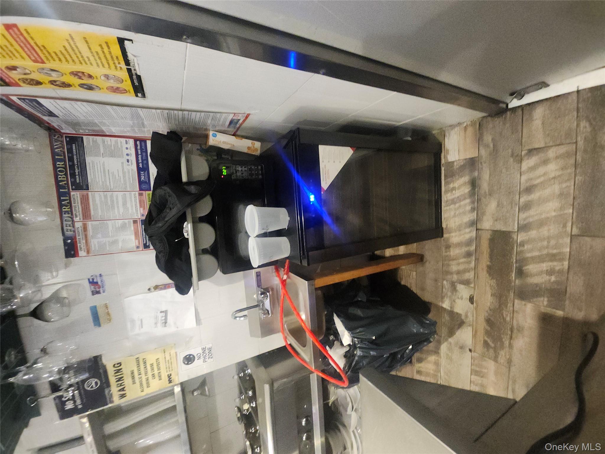 #4 photo, 182 W Burnside Avenue, Bronx , NY 10453