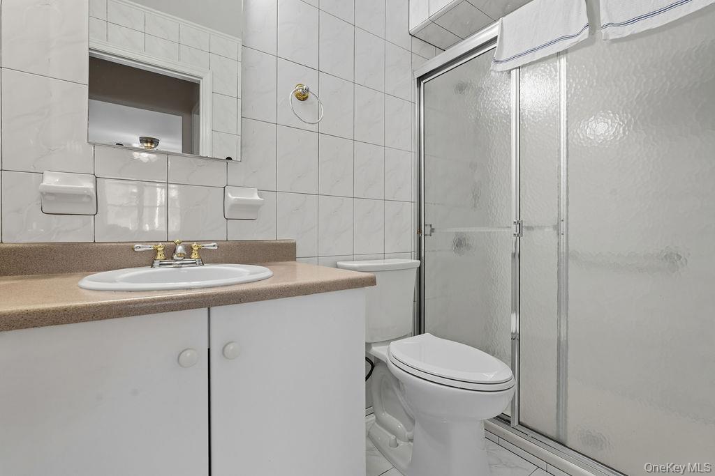 #14 photo, 156-14 76th Street, クイーンズ区 Howard Beach , NY 11414