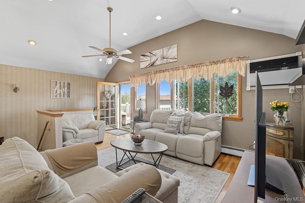 #2 photo, 156-14 76th Street, クイーンズ区 Howard Beach , NY 11414