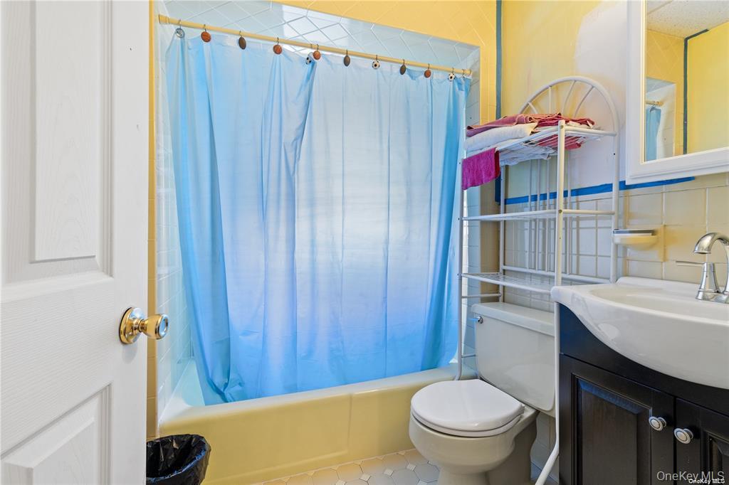 #19 photo, 10349A 104th Street, Ozone Park , NY 11417