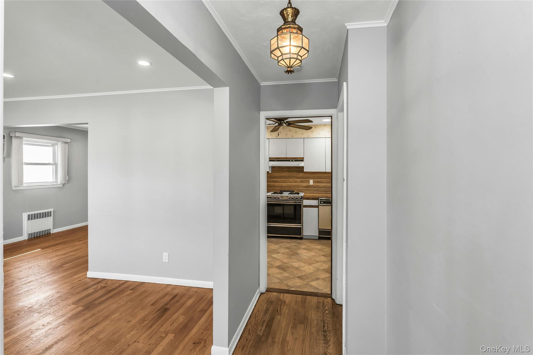 #5 photo, 148 William Street, Valley Stream , NY 11580