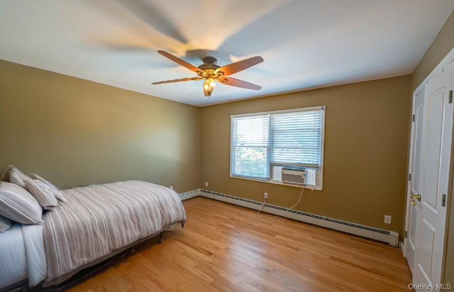 #16 photo, 81 Kenwood Drive, Bohemia , NY 11716