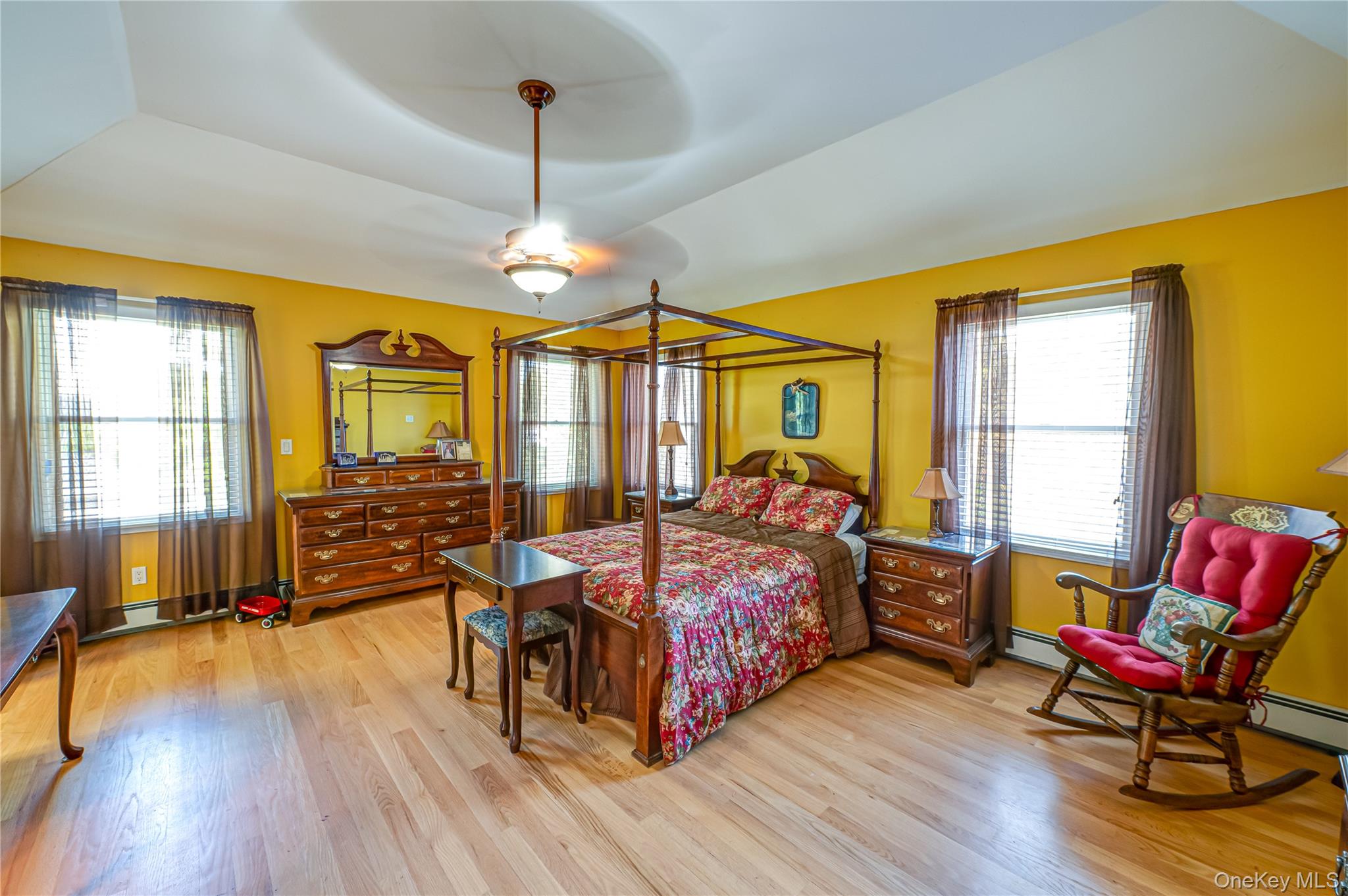 #18 photo, 81 Kenwood Drive, Bohemia , NY 11716