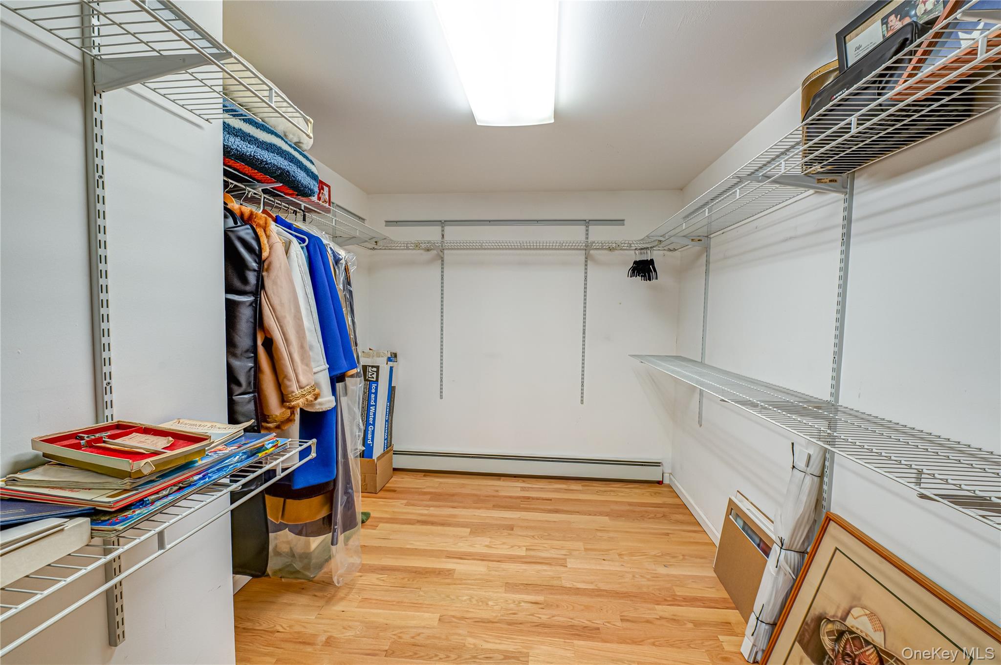 #19 photo, 81 Kenwood Drive, Bohemia , NY 11716