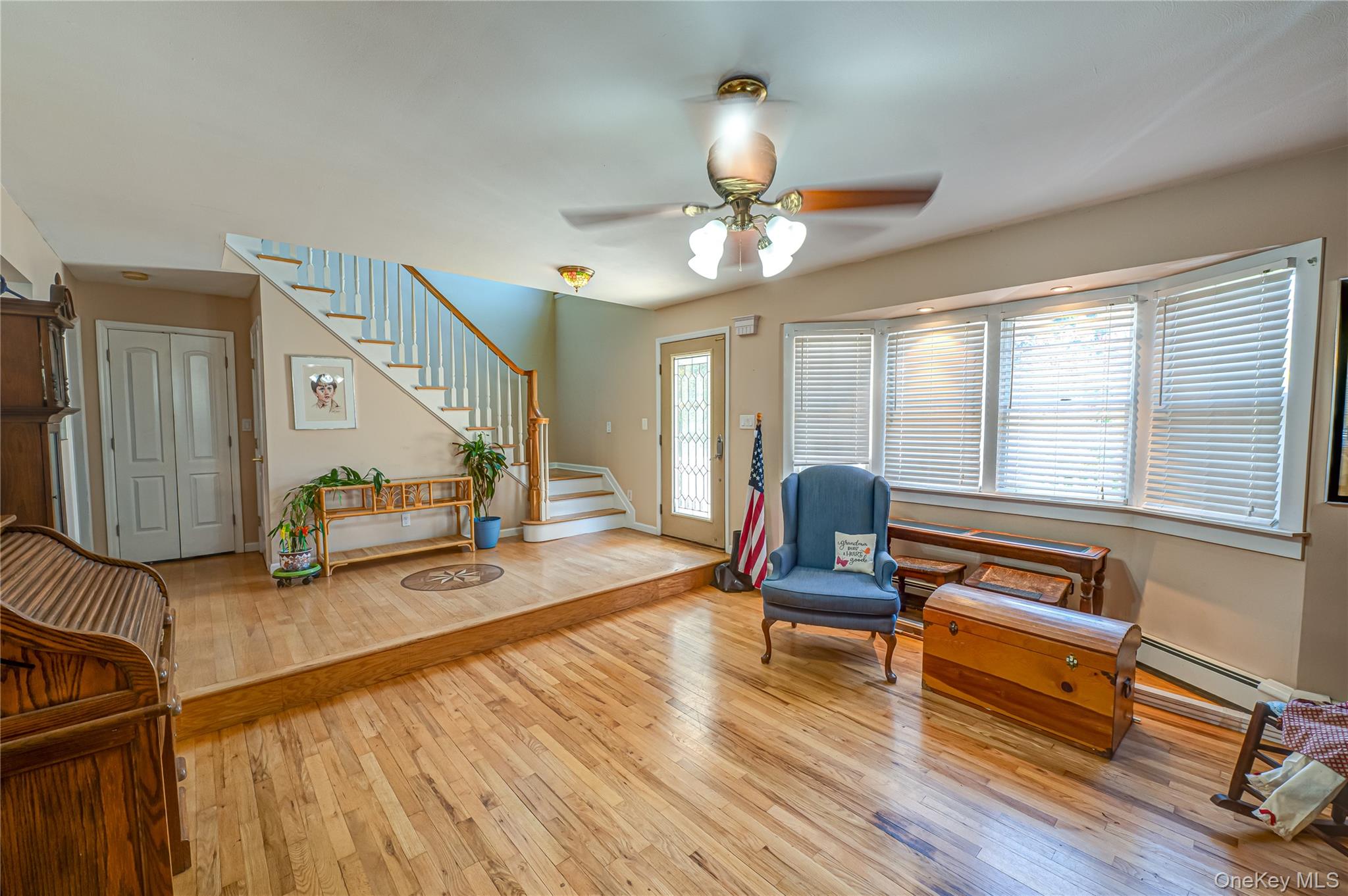 #3 photo, 81 Kenwood Drive, Bohemia , NY 11716