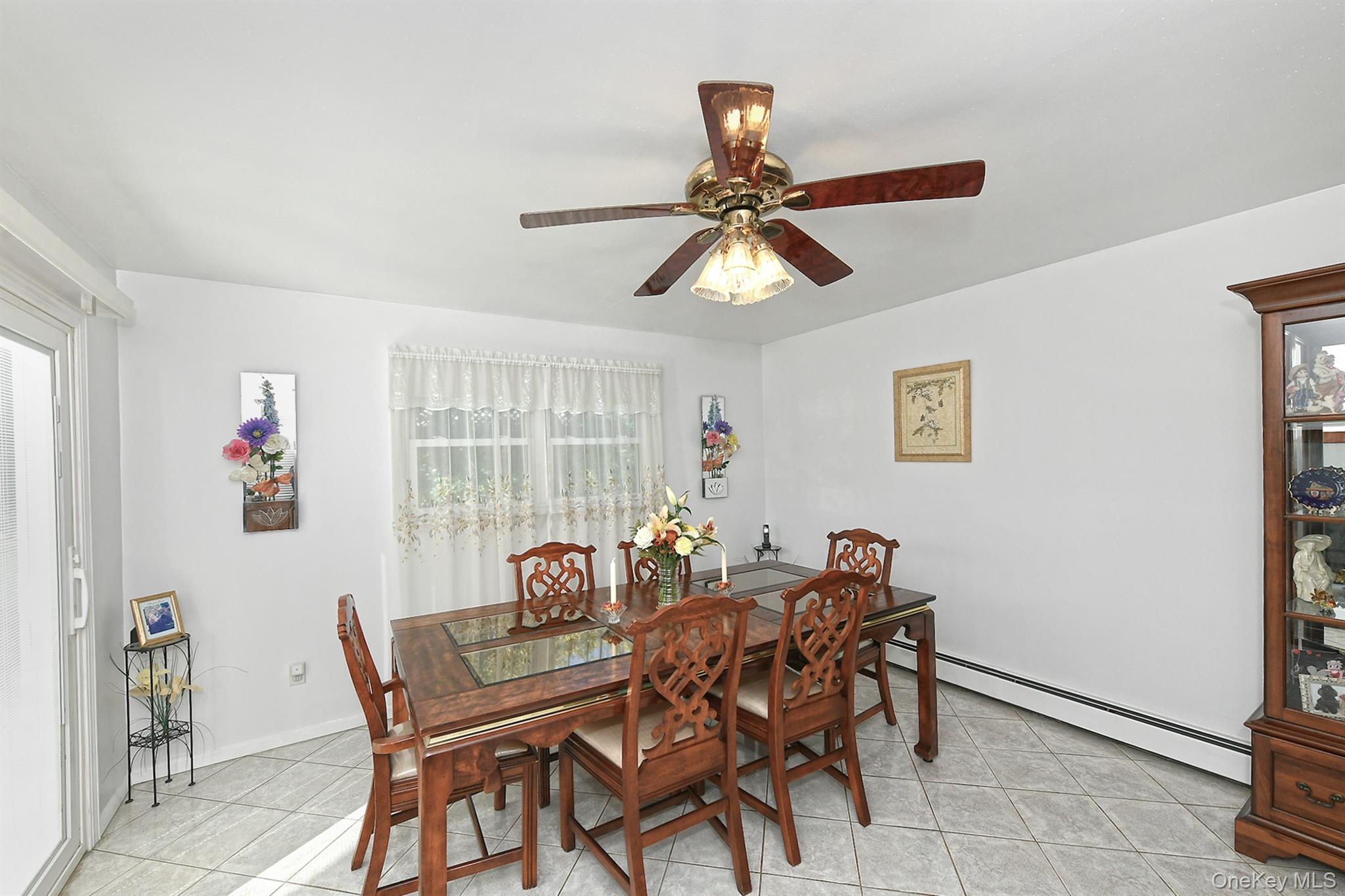 #13 photo, 4278 Clarissa Road, Bethpage , NY 11714