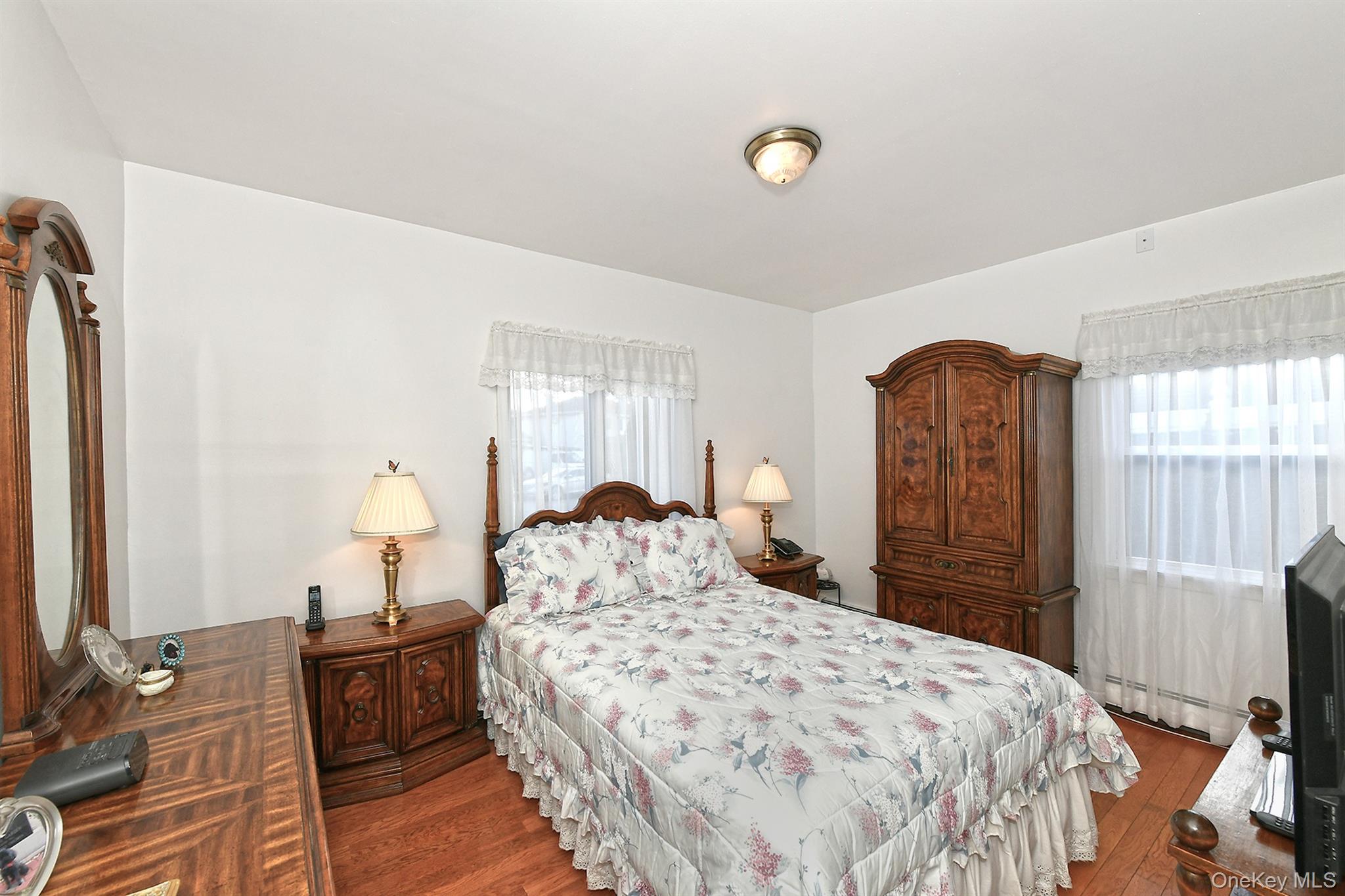 #17 photo, 4278 Clarissa Road, Bethpage , NY 11714