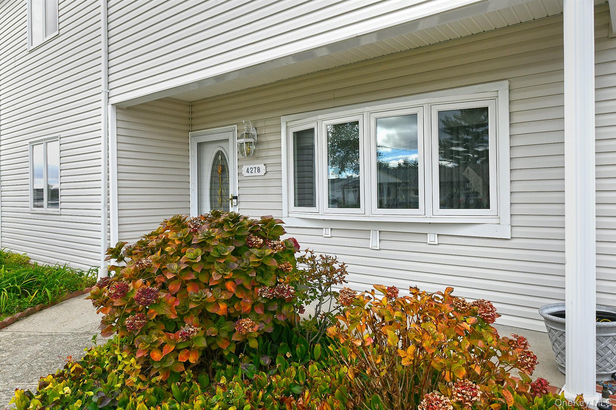 #3 photo, 4278 Clarissa Road, Bethpage , NY 11714