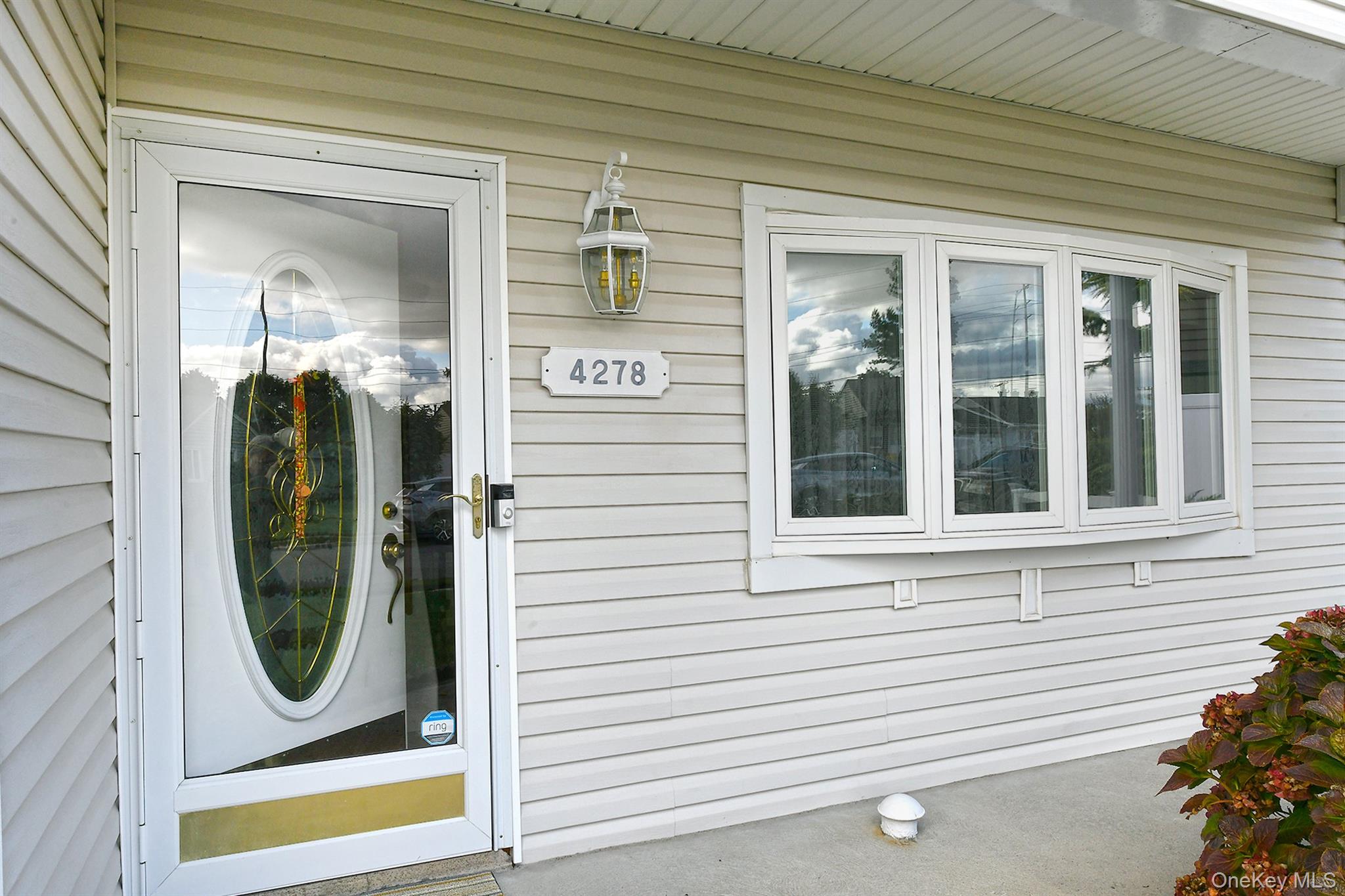 #4 photo, 4278 Clarissa Road, Bethpage , NY 11714