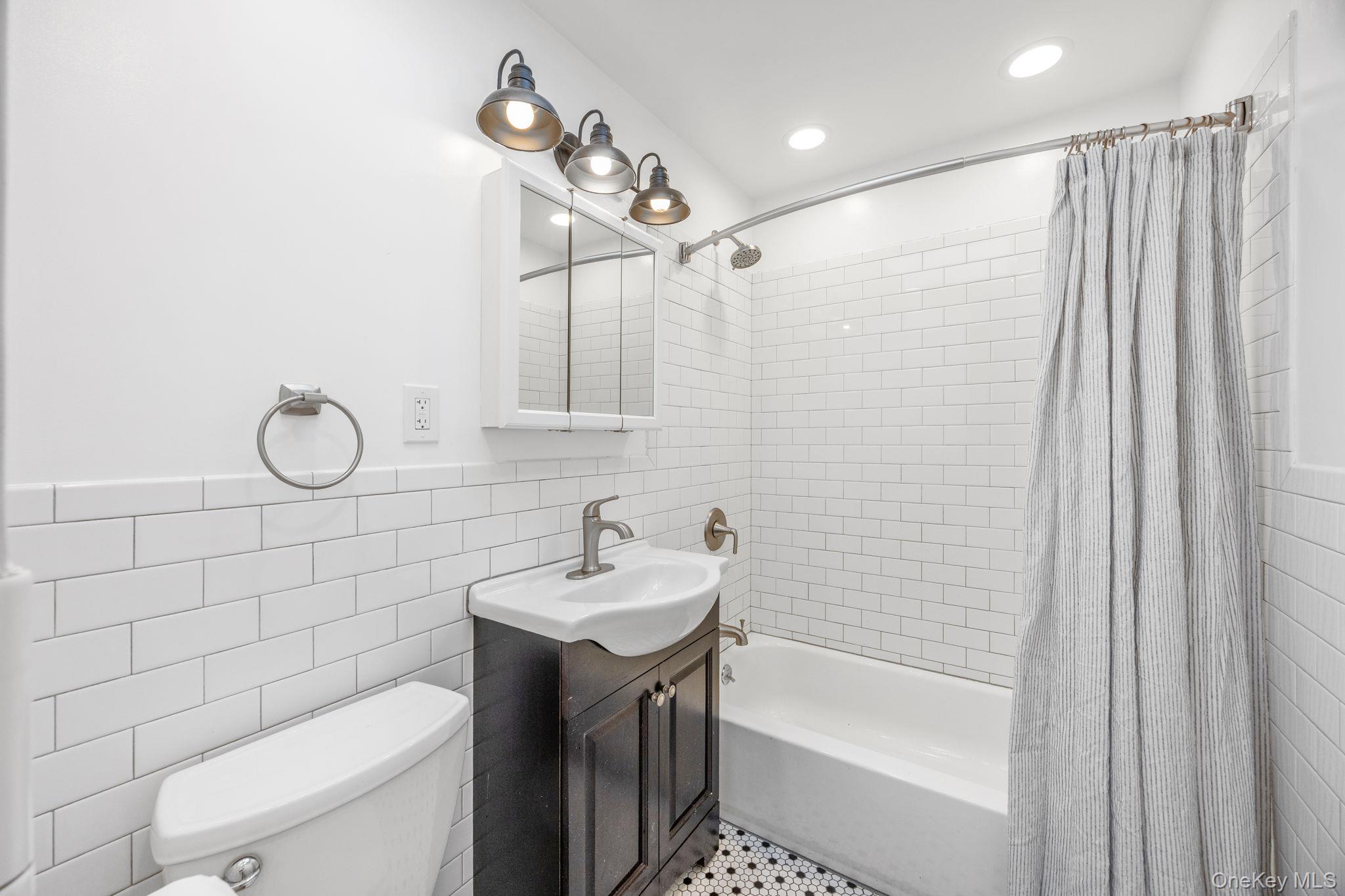 #10 photo, 994 Hart Street, ブルックリン区 Brooklyn , NY 11237