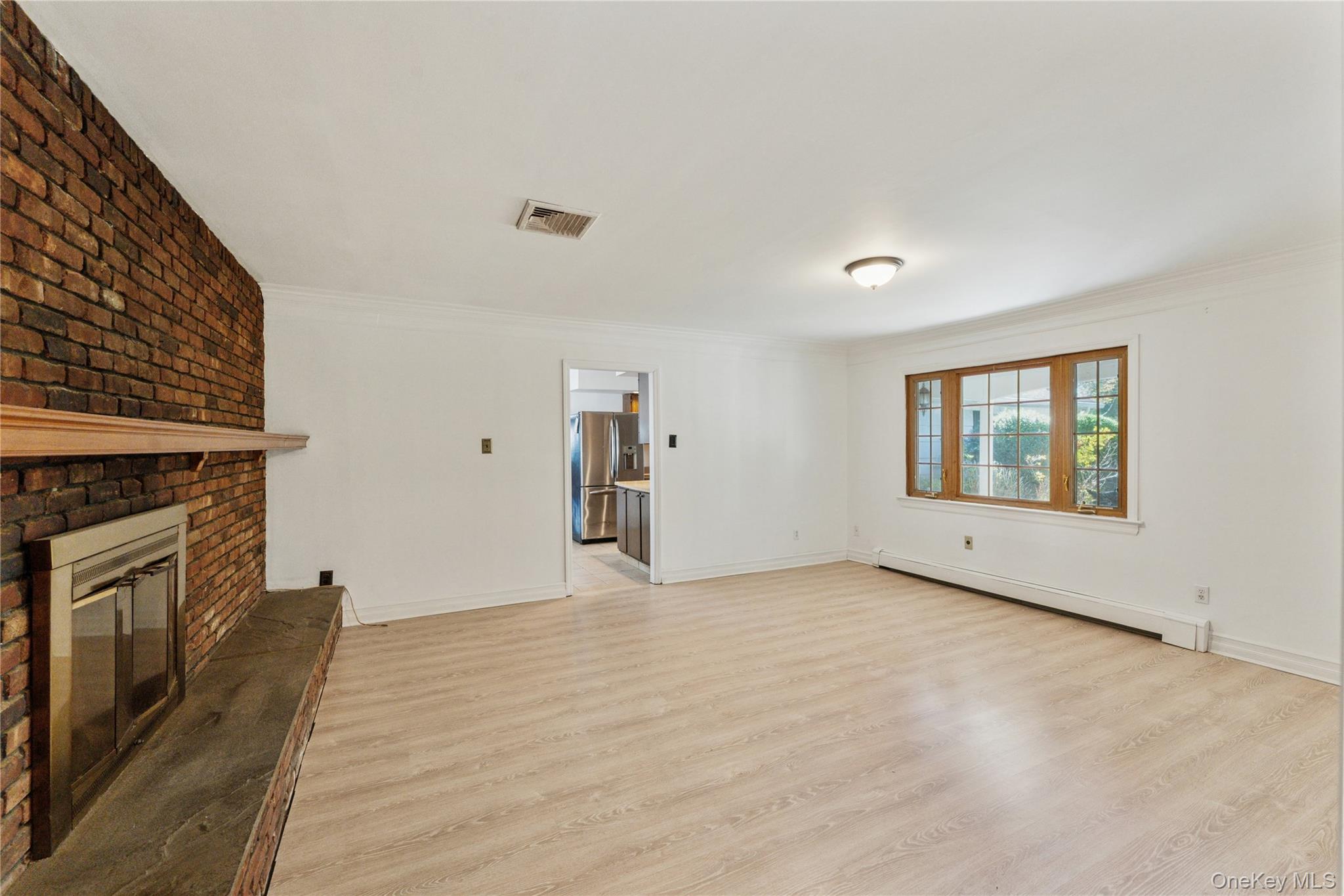 #3 photo, 43 Millbrook Drive, 东长岛 Brookhaven , NY 11790