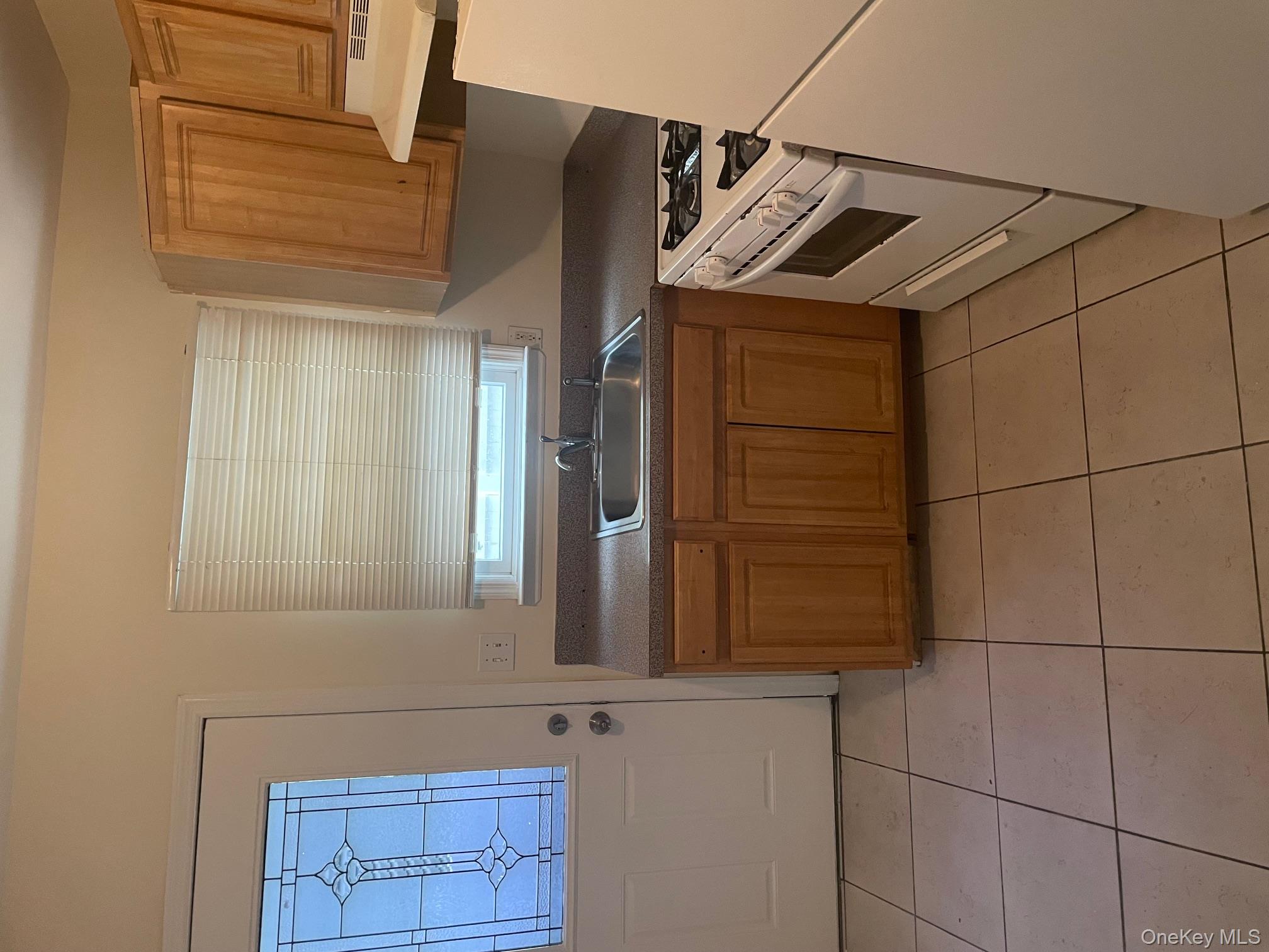 #7 photo, 22 Franklin Street, Franklin Square , NY 11010