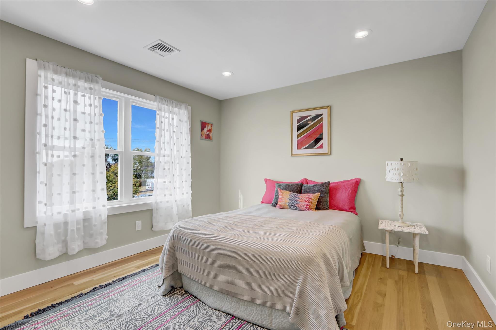 #14 photo, 201 Argyle Place, ナッソー郡 Bellmore , NY 11710