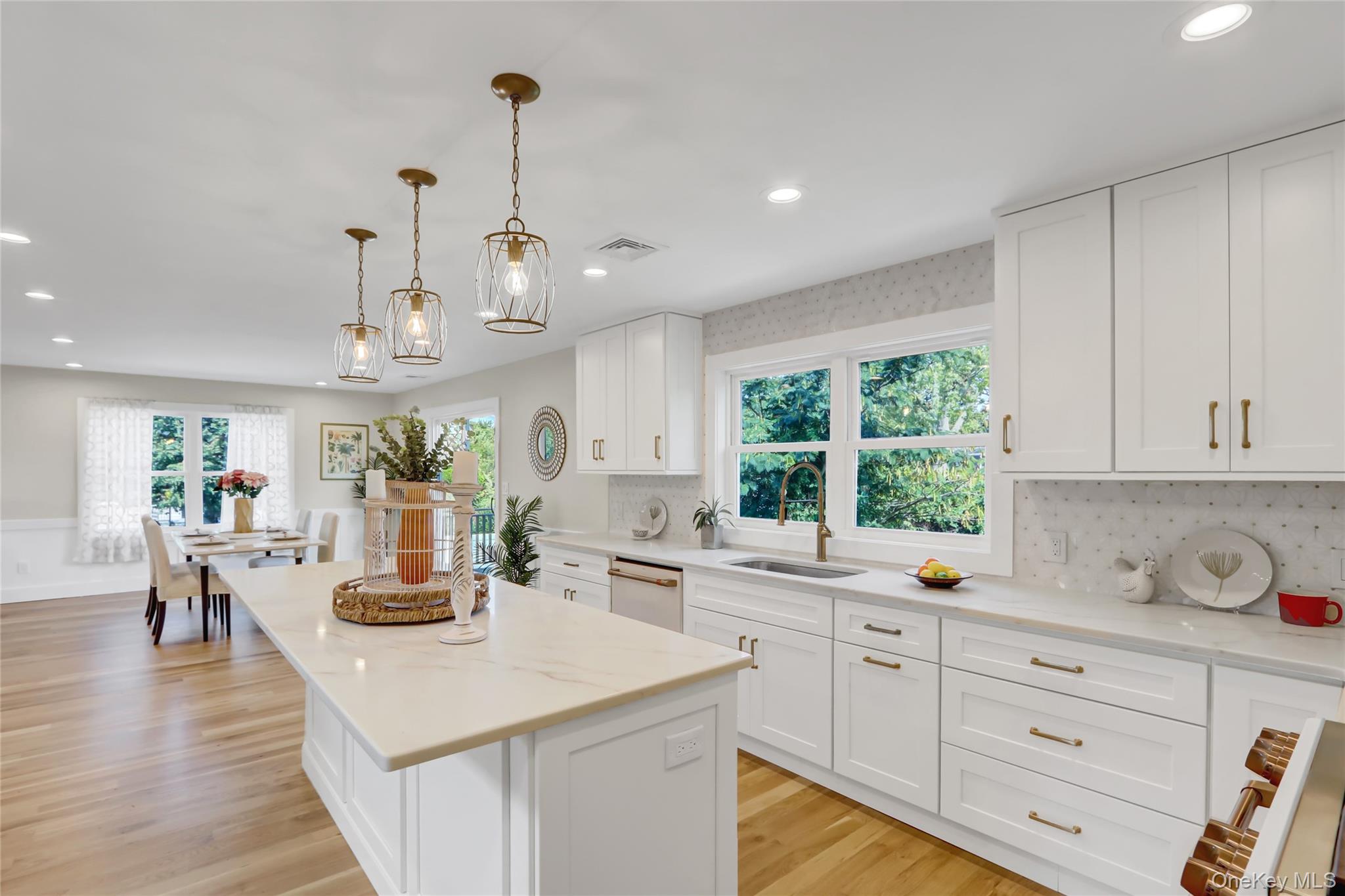 #9 photo, 201 Argyle Place, ナッソー郡 Bellmore , NY 11710